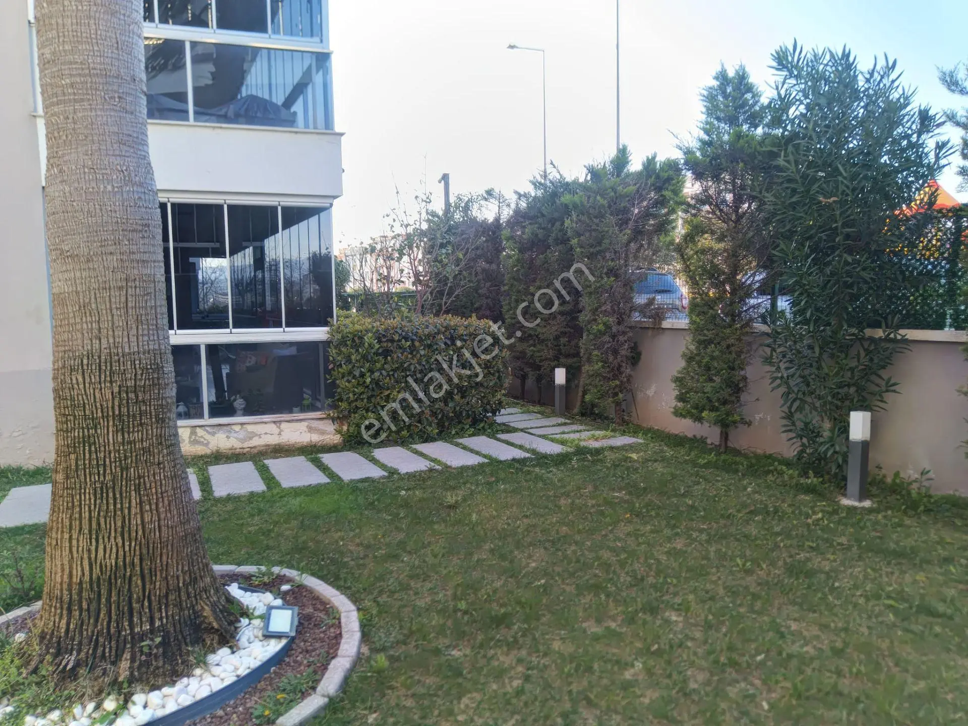 Menderes Turyap'tan Barbaros Mh. Havuzlu Site İçi Kiralık 2+1 - Görsel 3