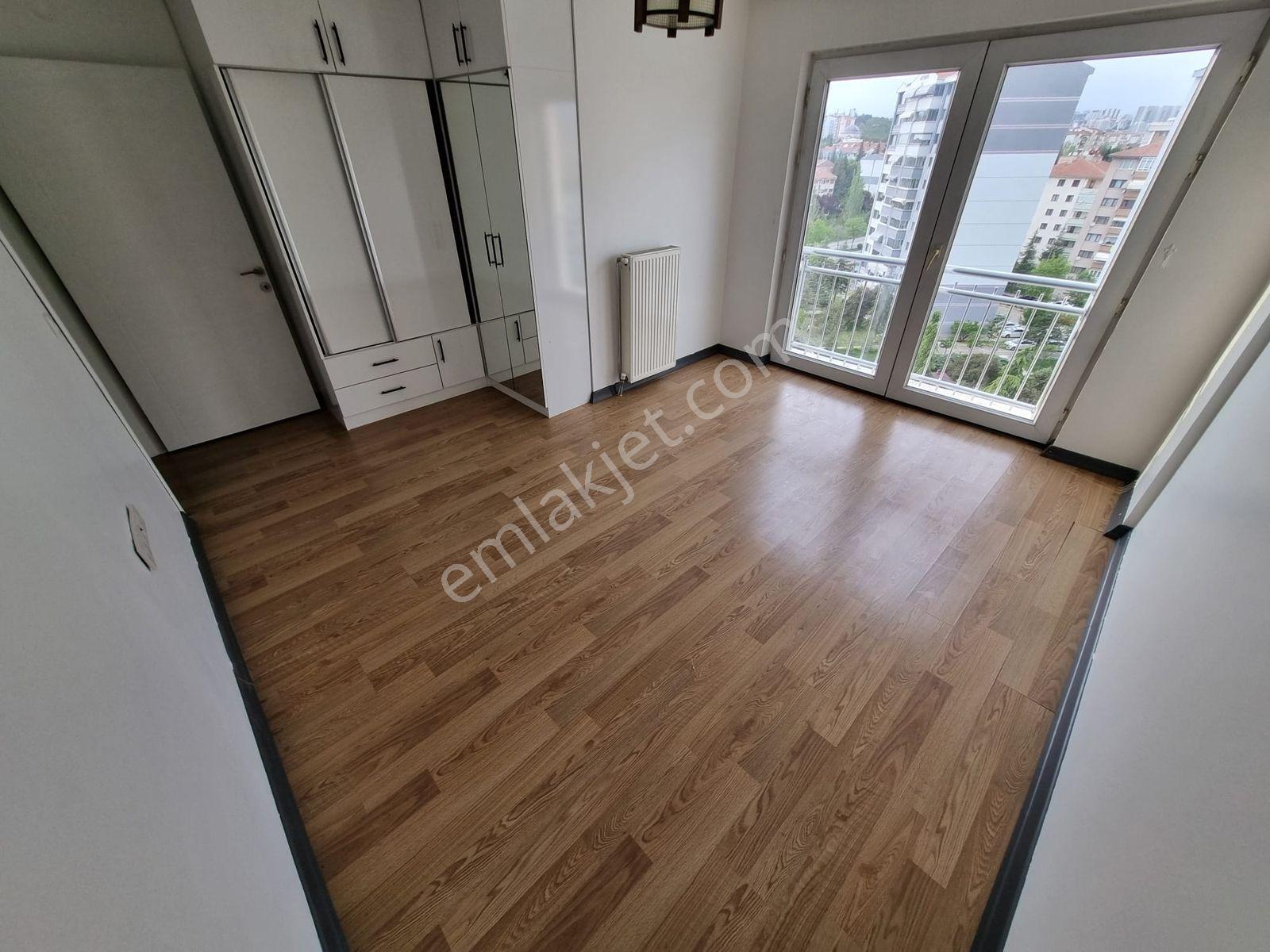 Eryaman Gimsa Karşısı Ful Yapılı Temiz Teraslı 2+1 Daire - Görsel 11