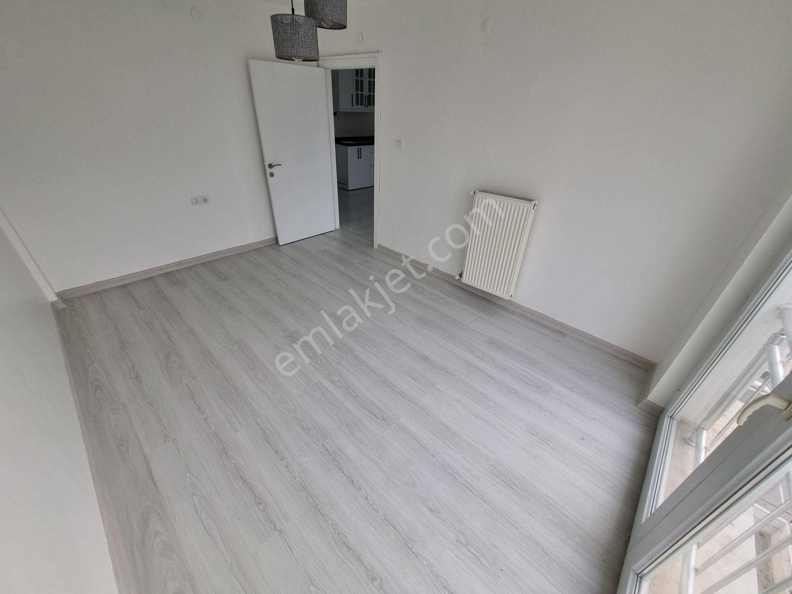 Eryaman Gimsa Karşısı Ful Yapılı Temiz Teraslı 2+1 Daire - Görsel 32