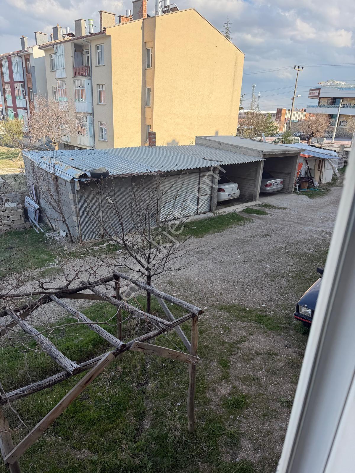 Konya Beşyüz Evlerde Kiralık 3+1 Daire - Görsel 2