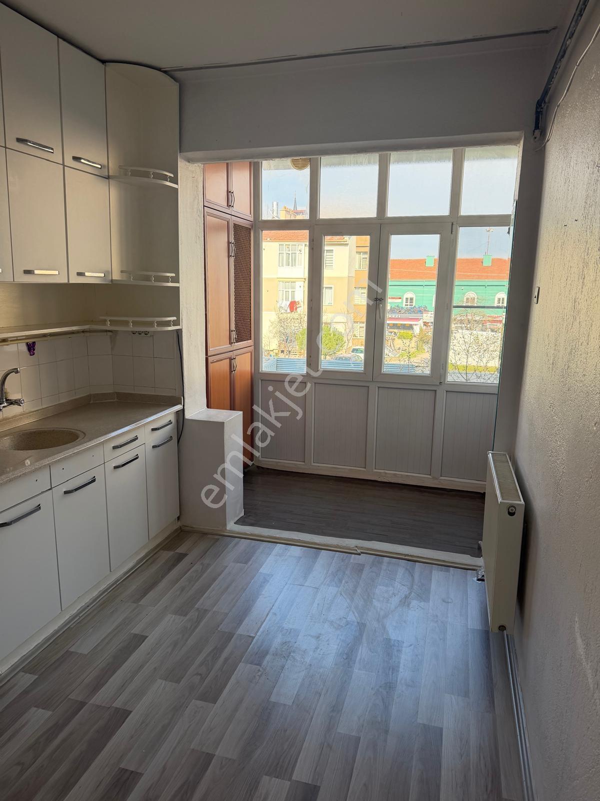 Konya Beşyüz Evlerde Kiralık 3+1 Daire - Görsel 13
