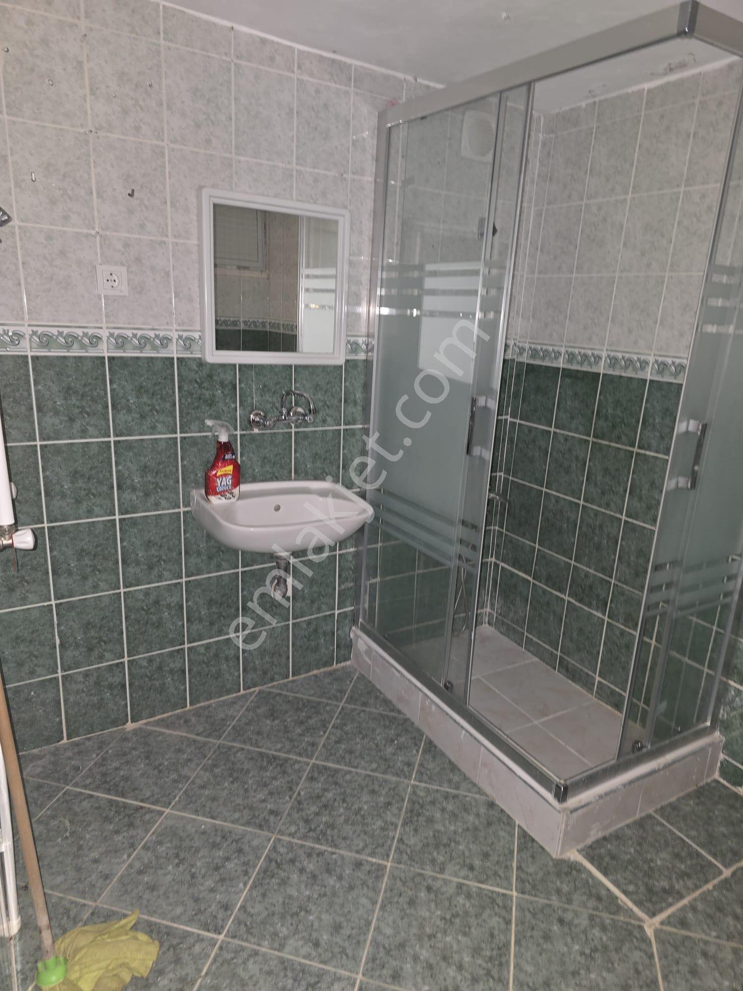 Balçova Eğitim Mahallesinde Doğalgazlı Kiralık 3+1 Daire - Görsel 17