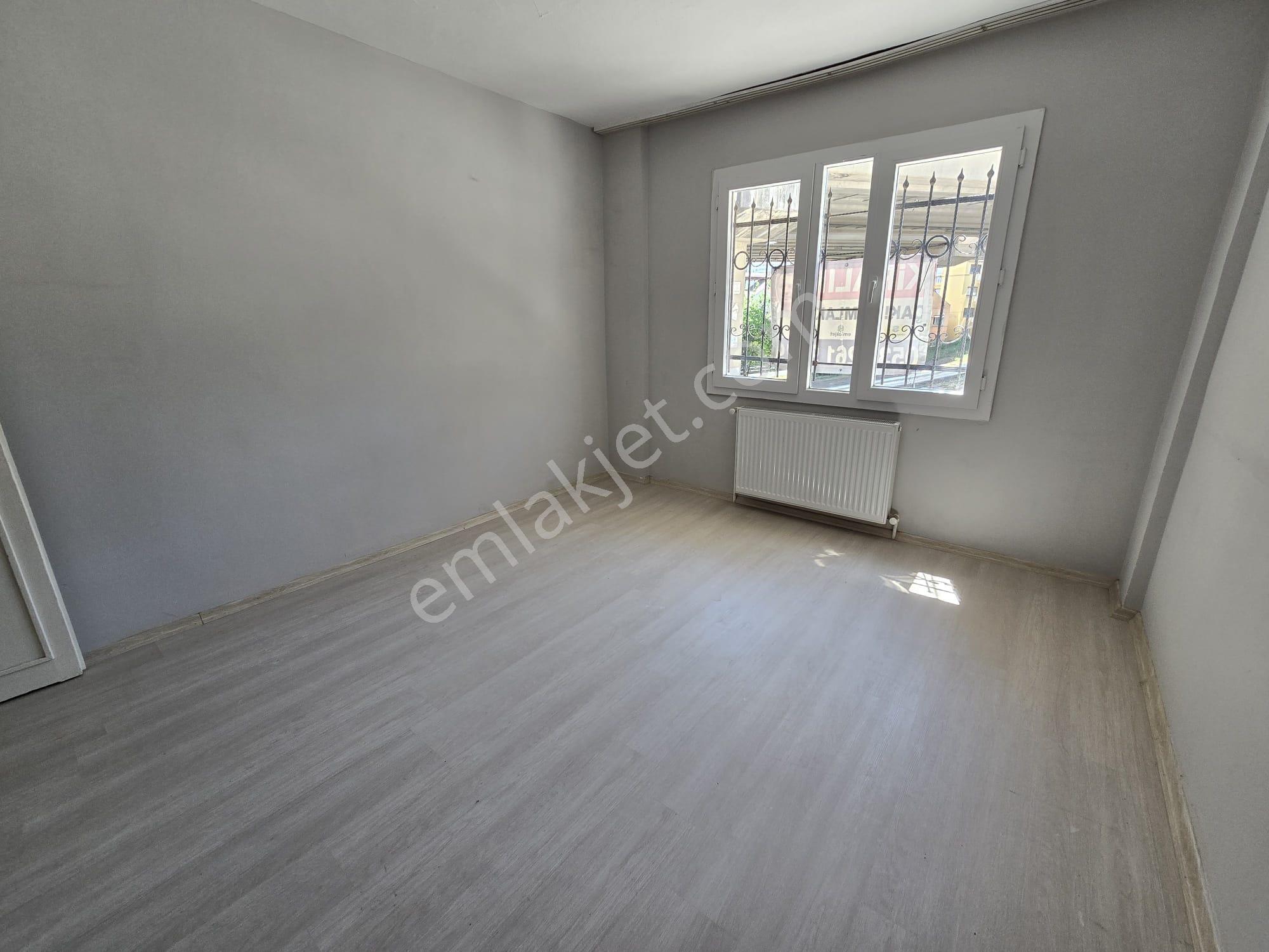 Balçova Eğitim Mahallesinde Doğalgazlı Kiralık 3+1 Daire - Görsel 19