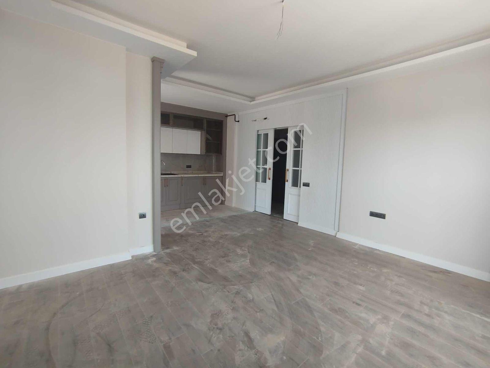 Hrk'den Mezitli'de Çevik Vitacourt Kiralık 3+1 Lüks Daire