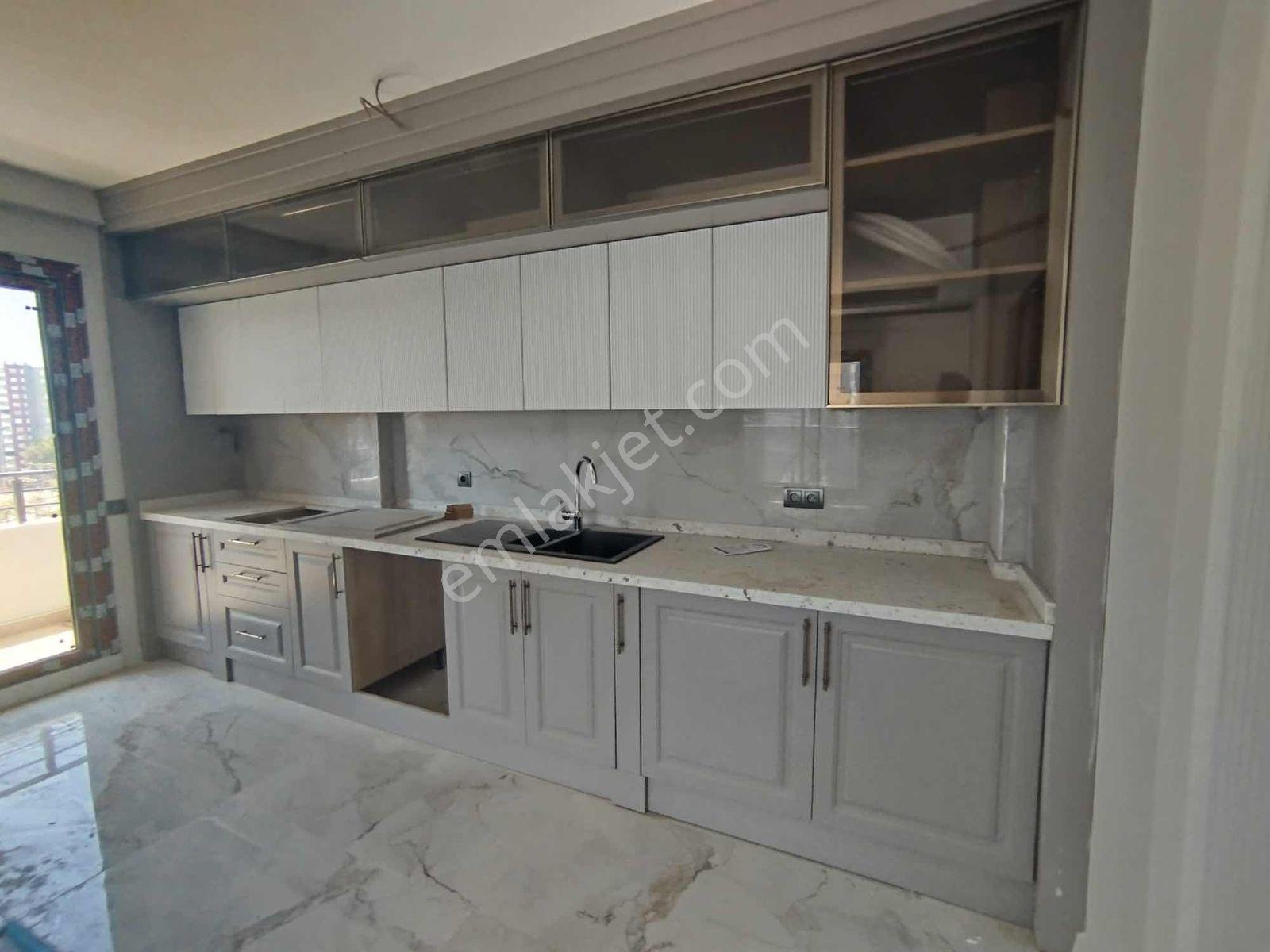 Hrk'den Mezitli'de Çevik Vitacourt Kiralık 3+1 Lüks Daire - Görsel 15