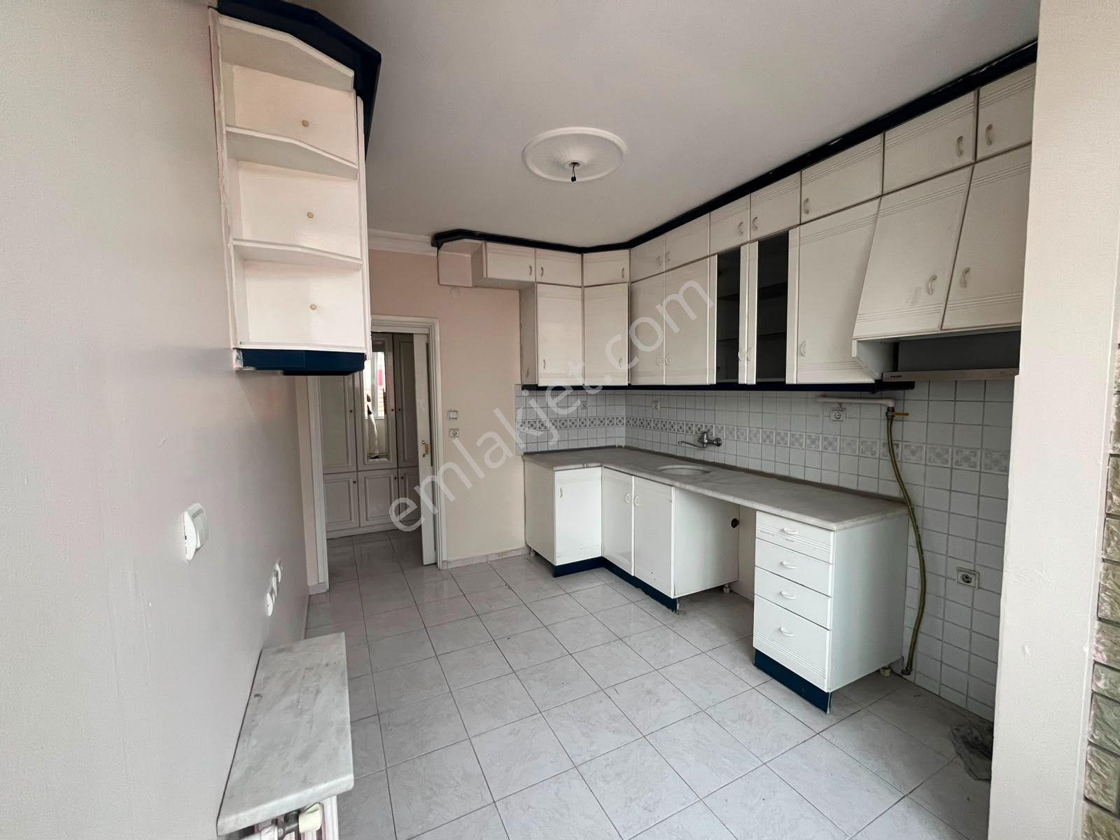 Cb King Den Atatürk Mh. Turgut Reis Cad. 2+1 90m2 Satılık Daire - Görsel 5