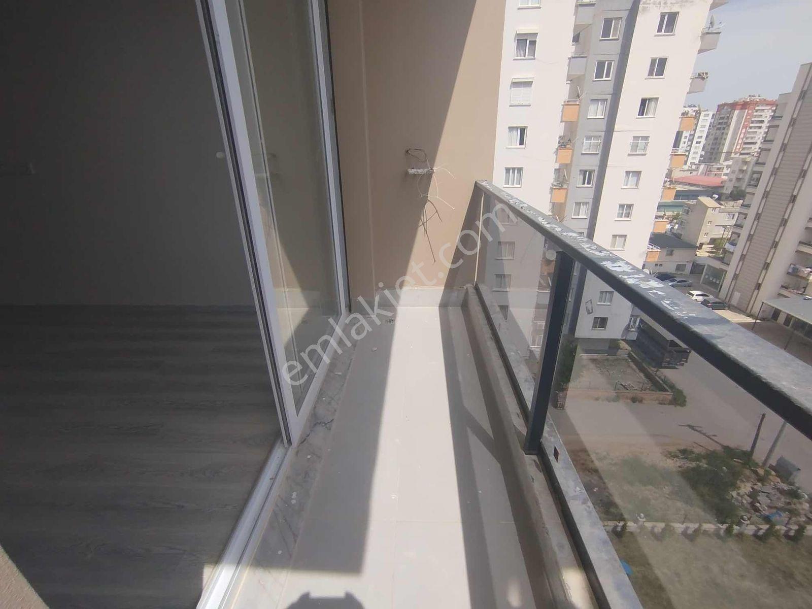 Hrk'den Erdemli Akdeniz Mah'de 1+1 Havuzlu Satılık Daire - Görsel 16