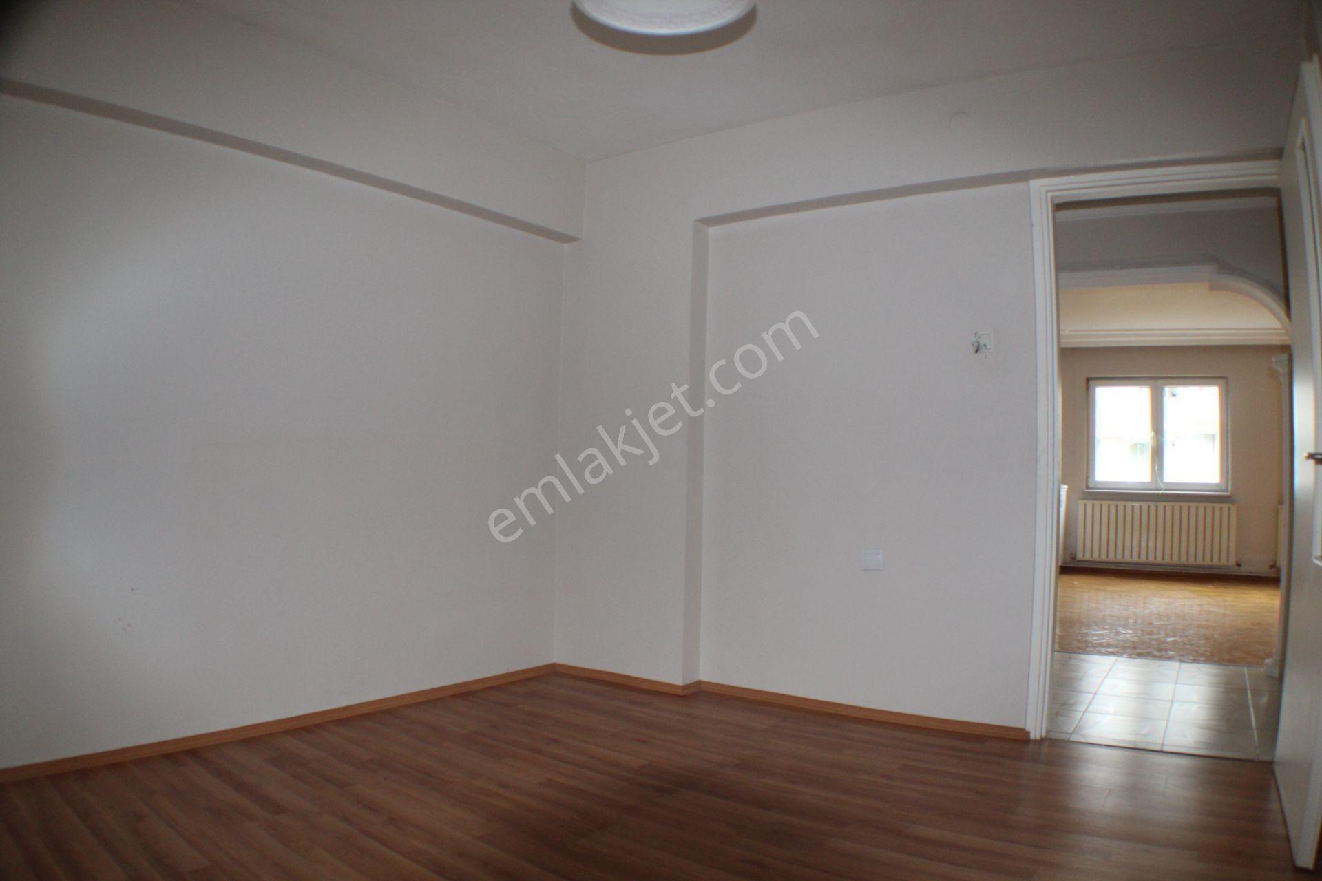 Bursa Yıldırım Yenimahalle'de 2+1 Kombili 3. Kat Daire Kiralık - Görsel 21