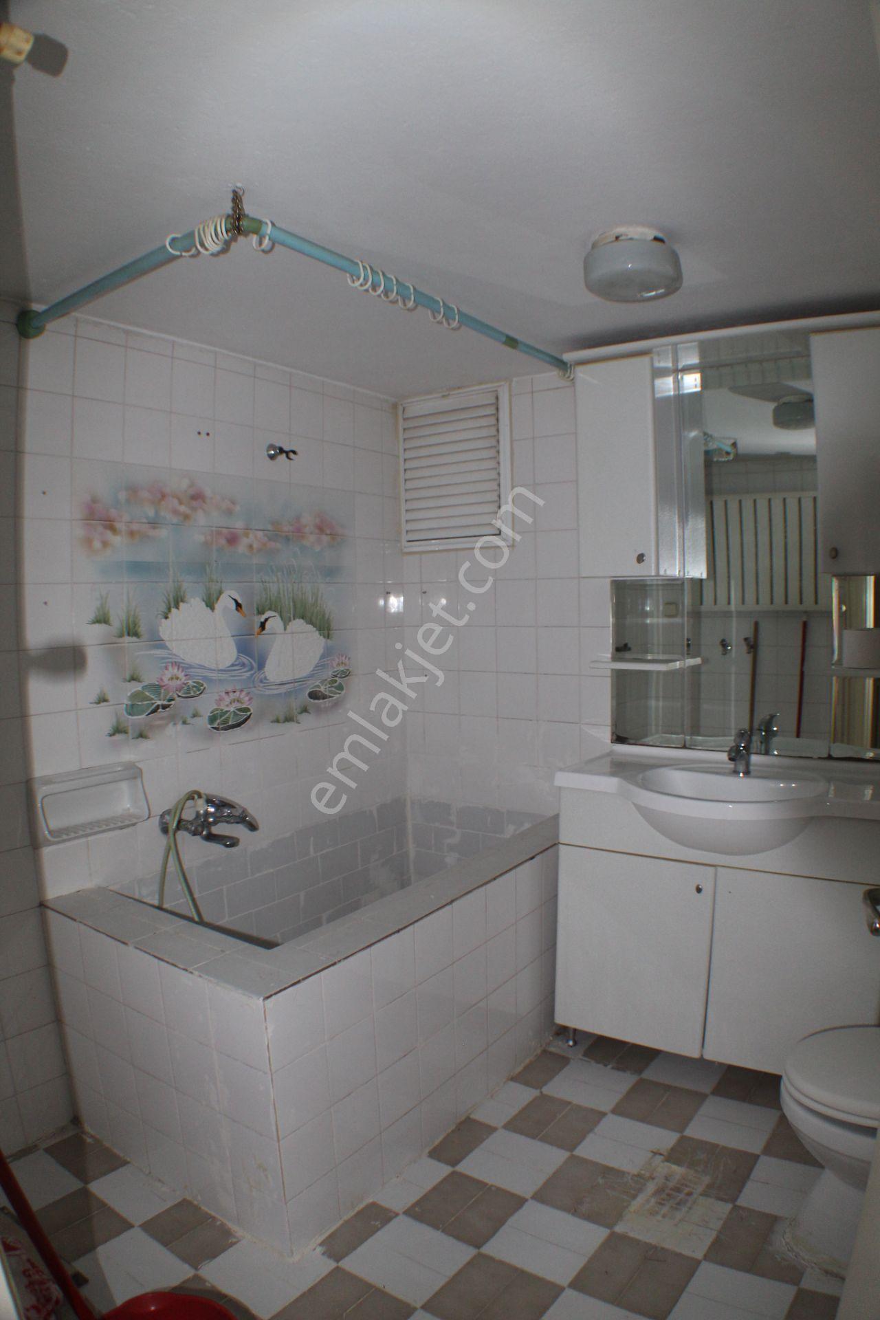 Bursa Yıldırım Yenimahalle'de 2+1 Kombili 3. Kat Daire Kiralık - Görsel 30