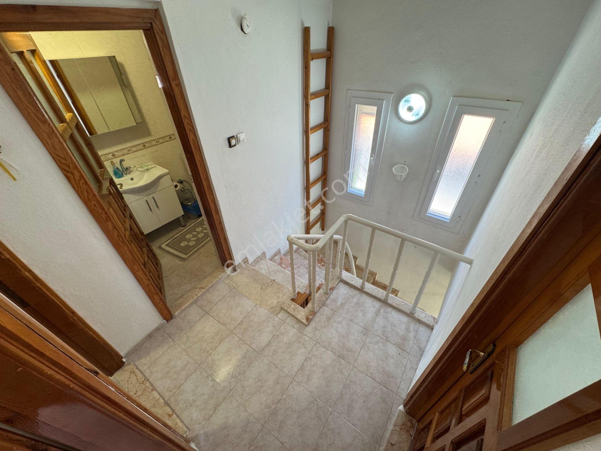 İzmir Dikili Çandarlı Asnur Sitesi 3+1 Satılık Ful Eşyalı Villa - Görsel 30