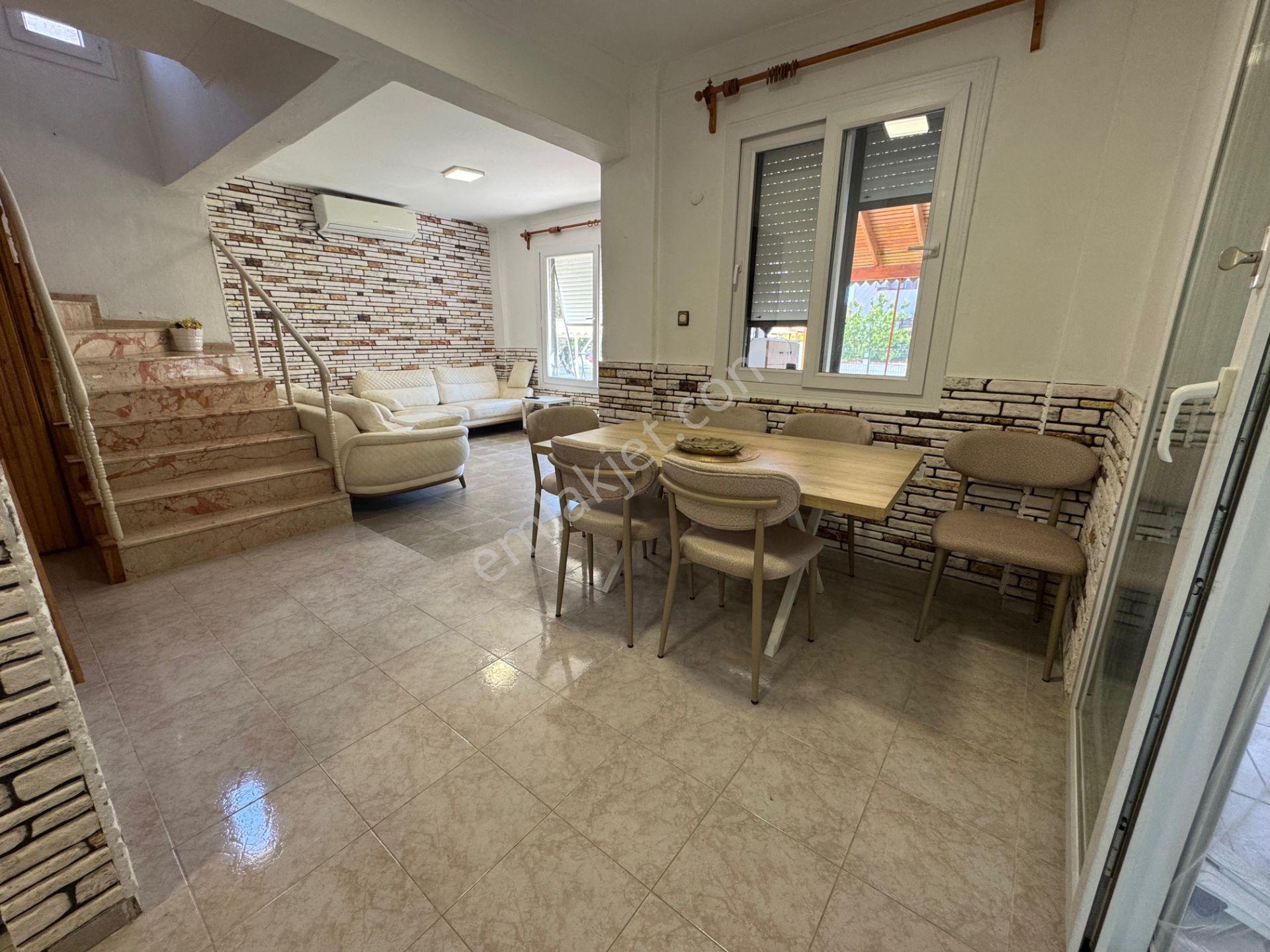 İzmir Dikili Çandarlı Asnur Sitesi 3+1 Satılık Ful Eşyalı Villa - Görsel 8