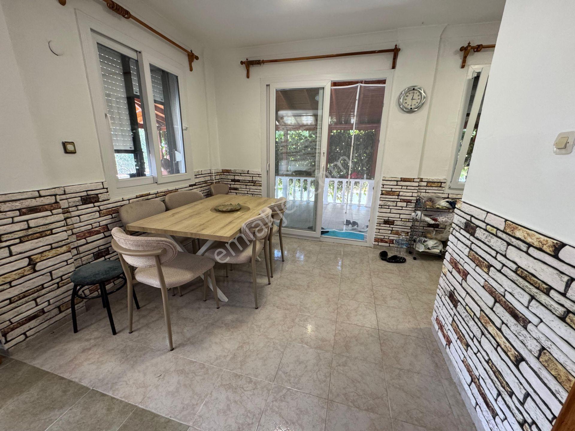 İzmir Dikili Çandarlı Asnur Sitesi 3+1 Satılık Ful Eşyalı Villa - Görsel 32