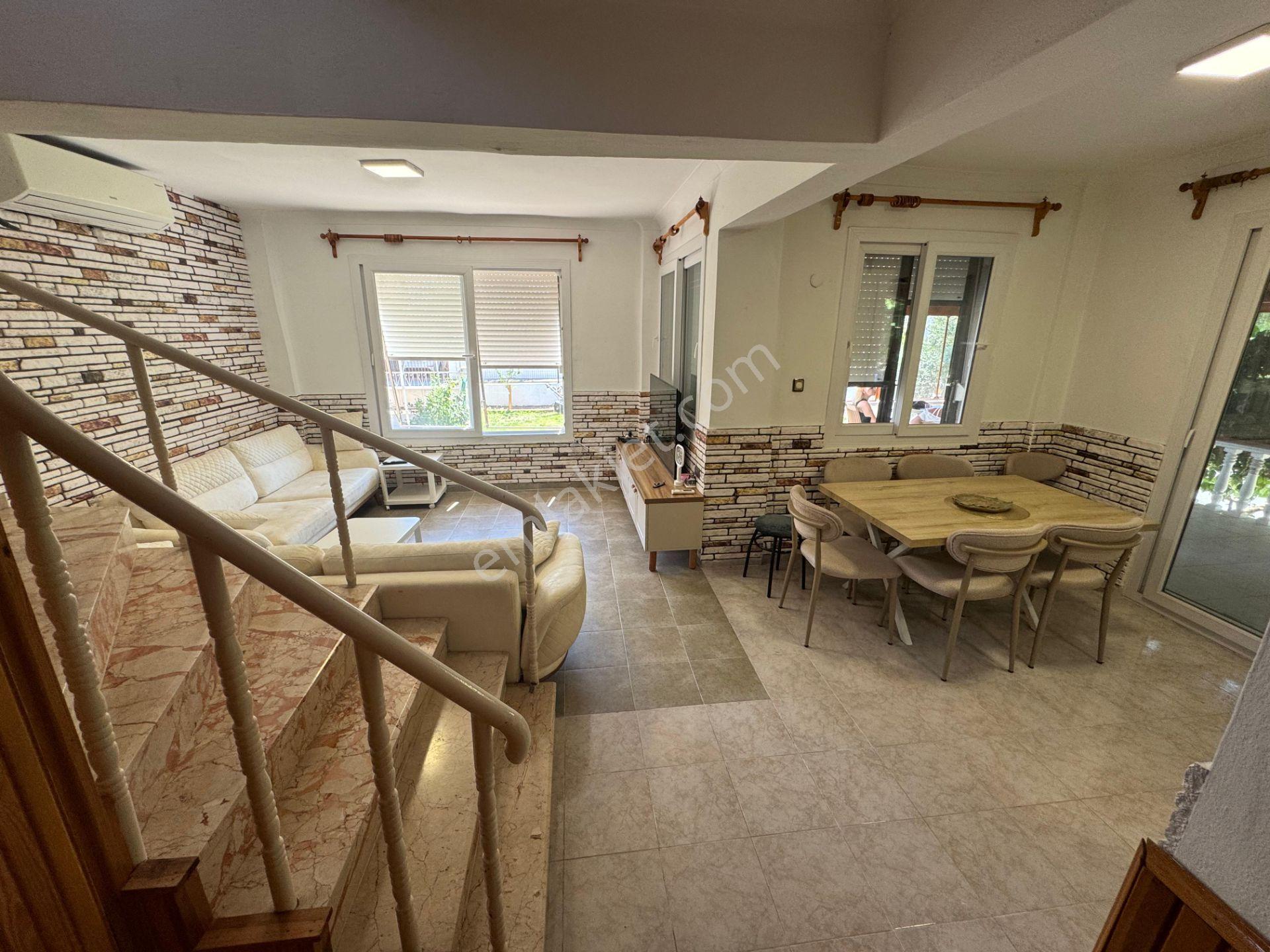 İzmir Dikili Çandarlı Asnur Sitesi 3+1 Satılık Ful Eşyalı Villa - Görsel 23