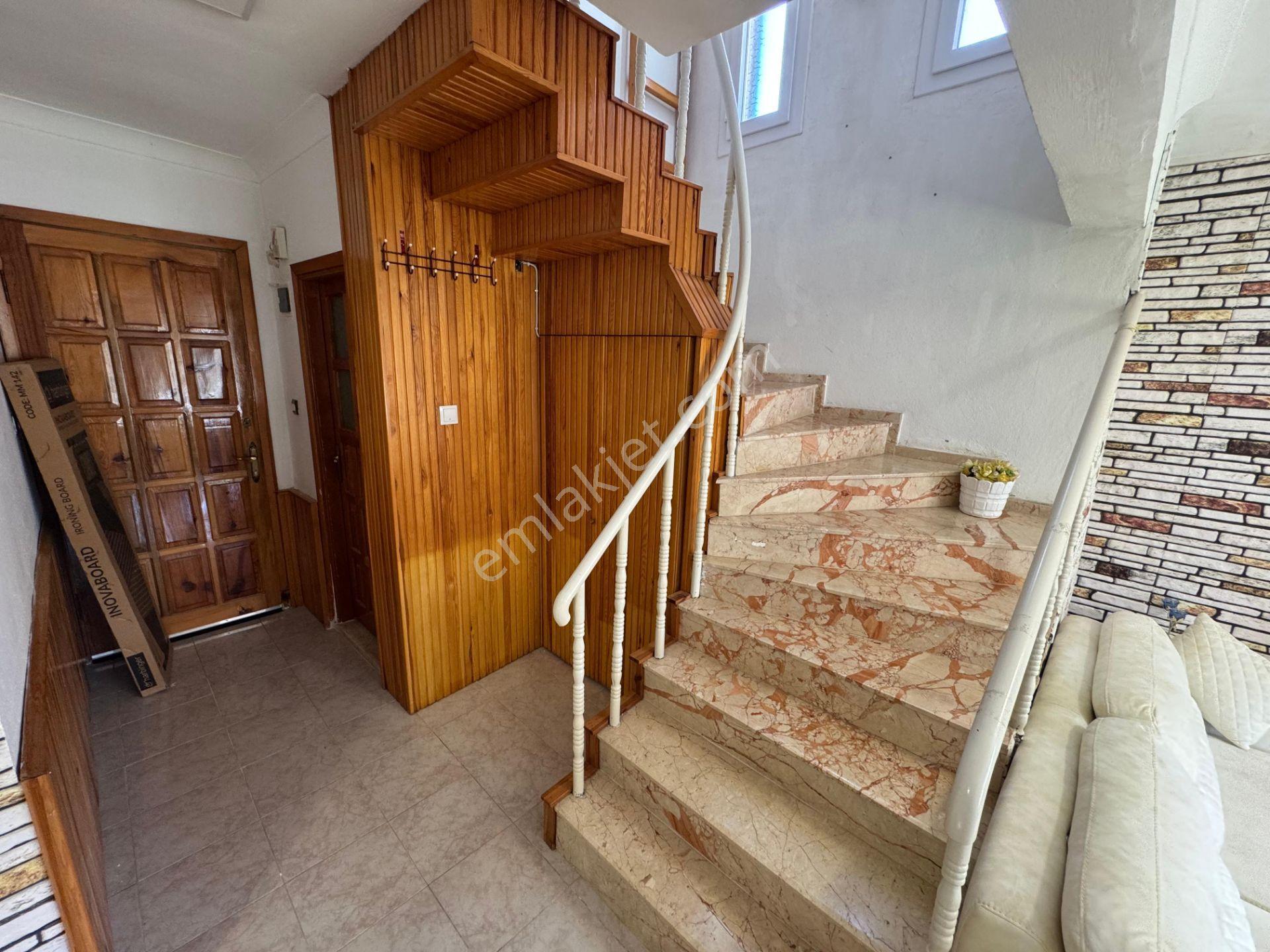 İzmir Dikili Çandarlı Asnur Sitesi 3+1 Satılık Ful Eşyalı Villa - Görsel 9