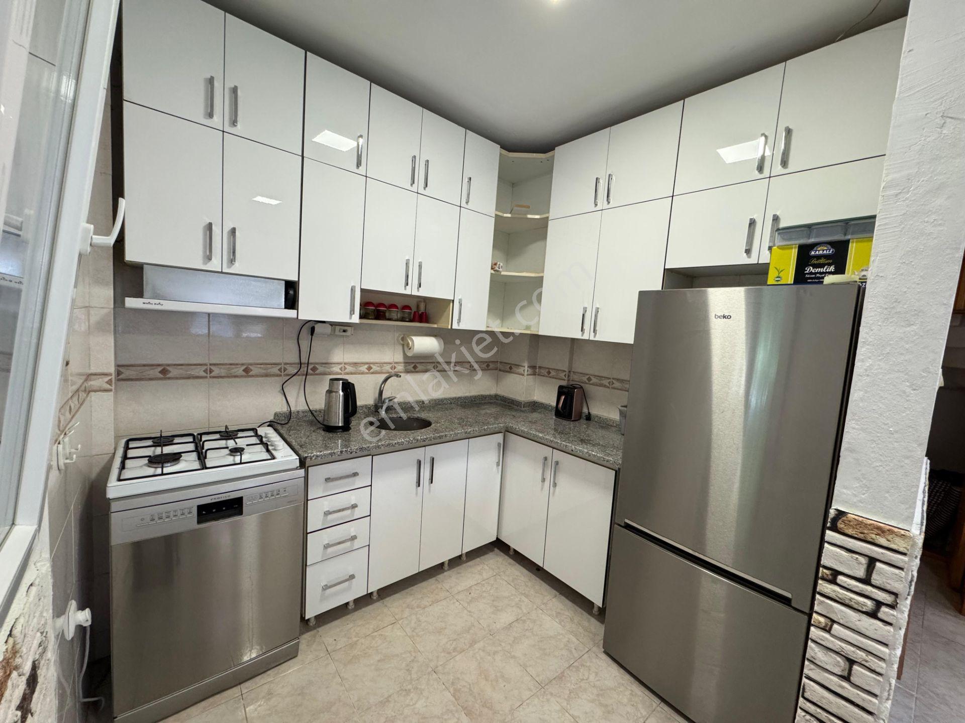 İzmir Dikili Çandarlı Asnur Sitesi 3+1 Satılık Ful Eşyalı Villa - Görsel 21