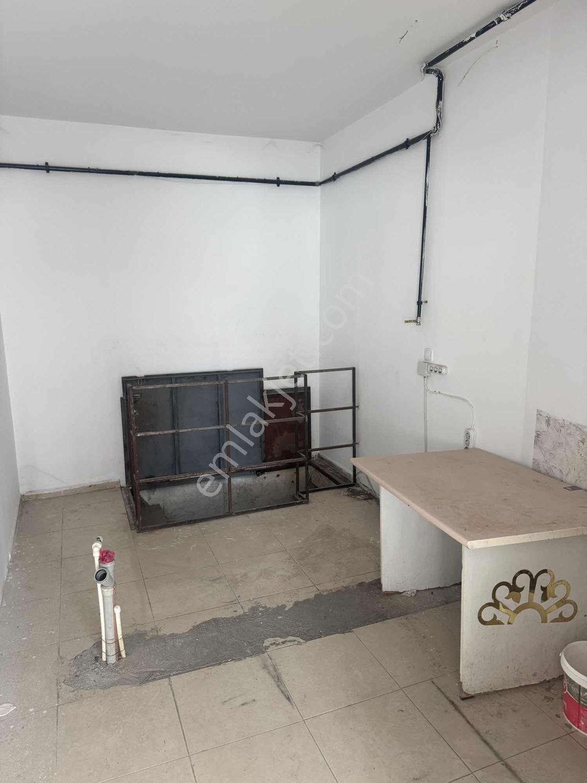 Eymen Yapı-bahabey Caddesi Özkan Tekel Arkası Kiralık Dükkan - Görsel 9