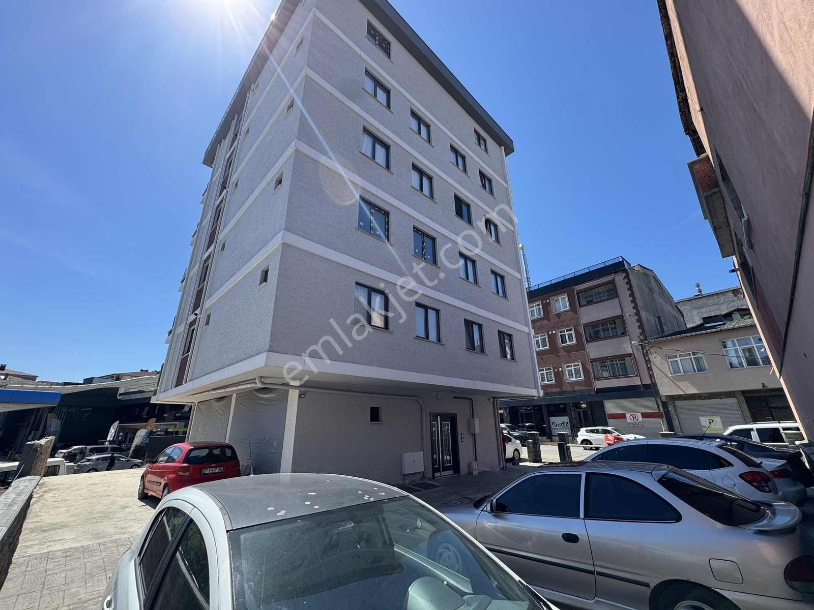 Vefa Gayrimenkulden Metroya 50 M Mesafade Kiralık Üst Dubleks - Görsel 15