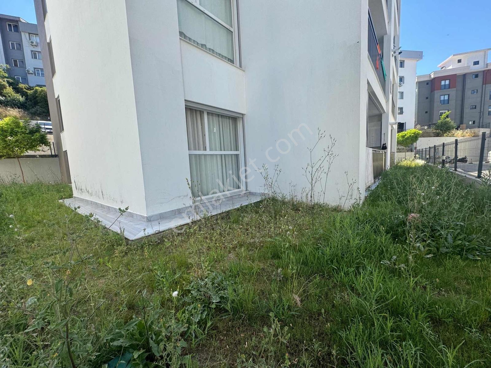 Views Emlak'tan 180m2 + 150m2 Özel Bahçeli Villa Tadında Daire - Görsel 11