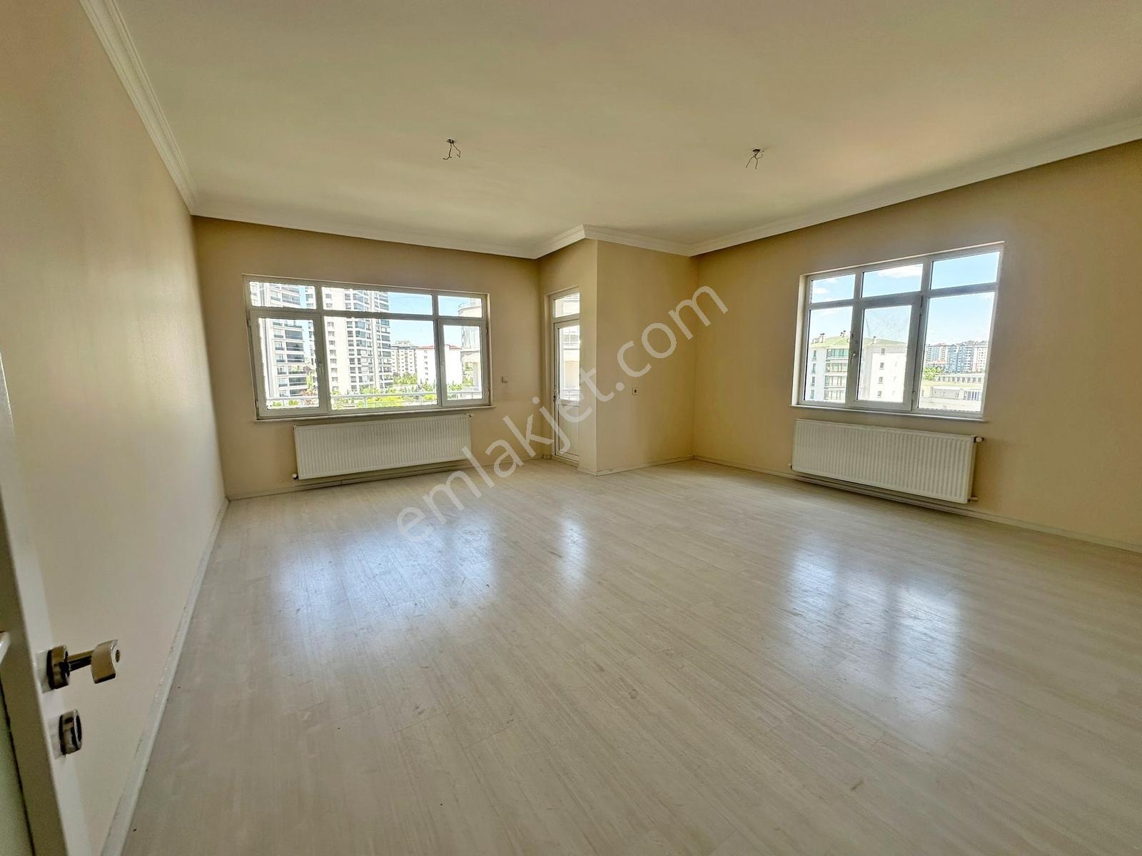 Bağlıca Kiralık Bulvar Üzeri Ara Kat 3+1 Daire - Görsel 23