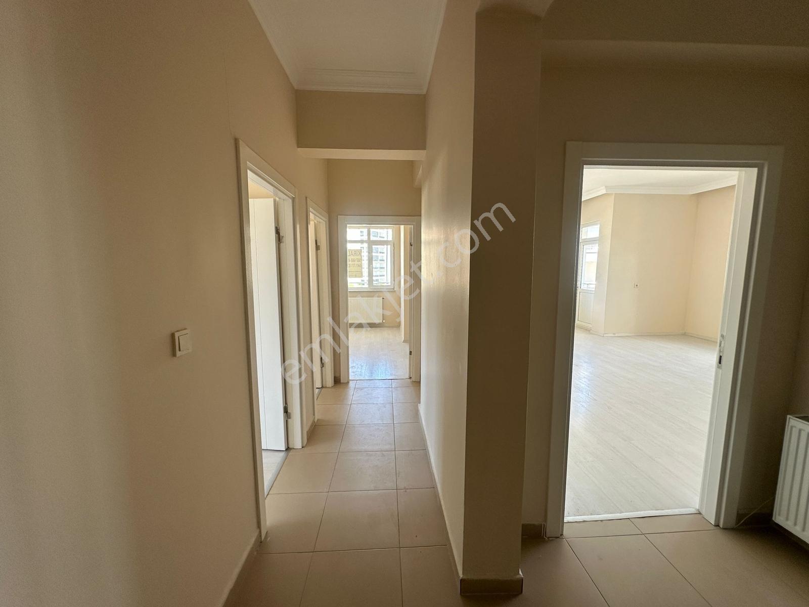Bağlıca Kiralık Bulvar Üzeri Ara Kat 3+1 Daire - Görsel 14