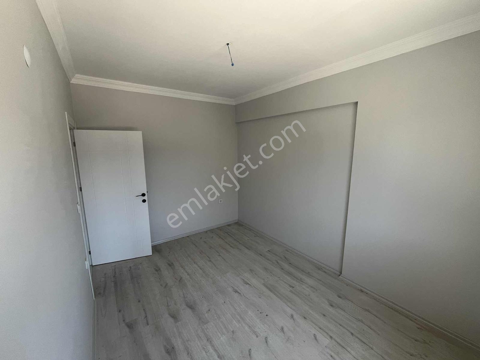 Seyrek'te Havuzlu Site'de 1+1 Eşyasız Kiralık Daire - Görsel 6