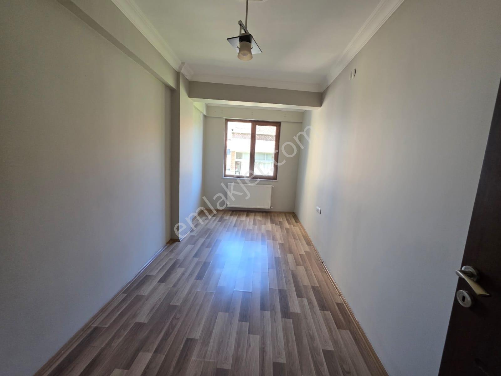 Kurtuluş Mah.bakımlı -arakat 2+0 Kiralık Daire - Görsel 15