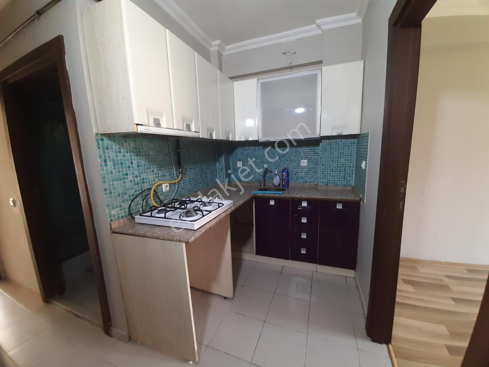 Kurtuluş Mah.bakımlı -arakat 2+0 Kiralık Daire - Görsel 7
