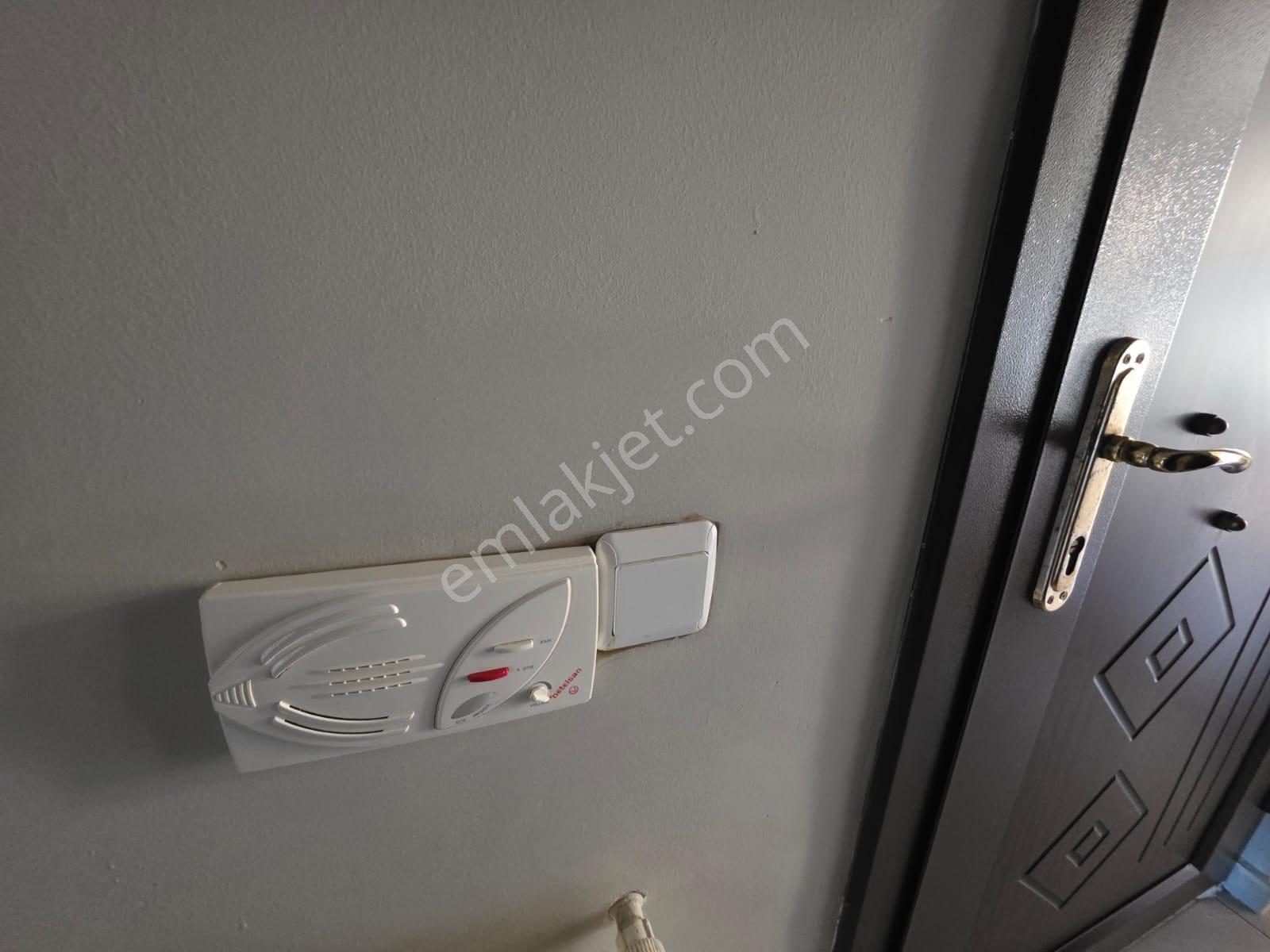 Kurtuluş Mah.bakımlı -arakat 2+0 Kiralık Daire - Görsel 32
