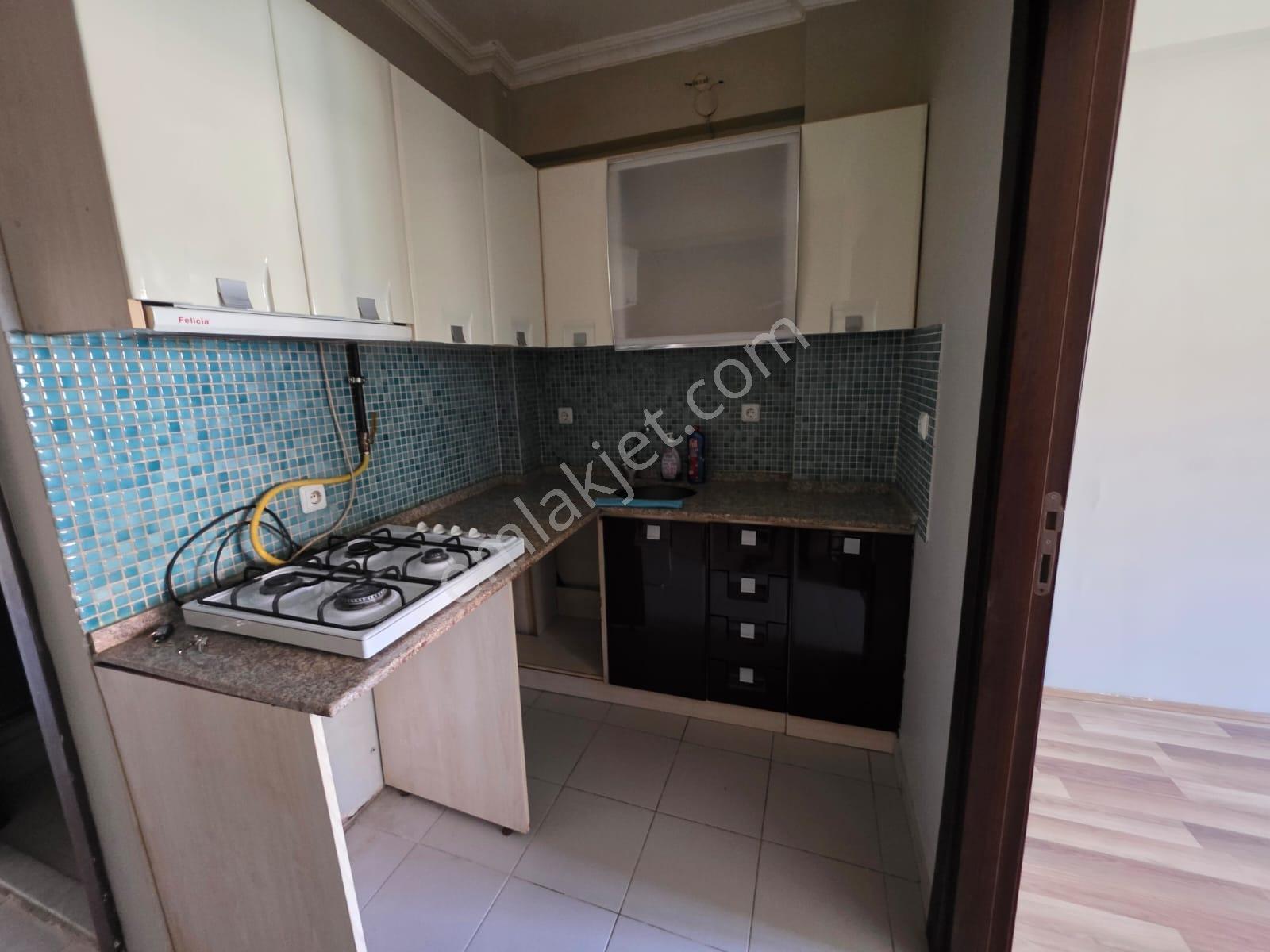 Kurtuluş Mah.bakımlı -arakat 2+0 Kiralık Daire - Görsel 21