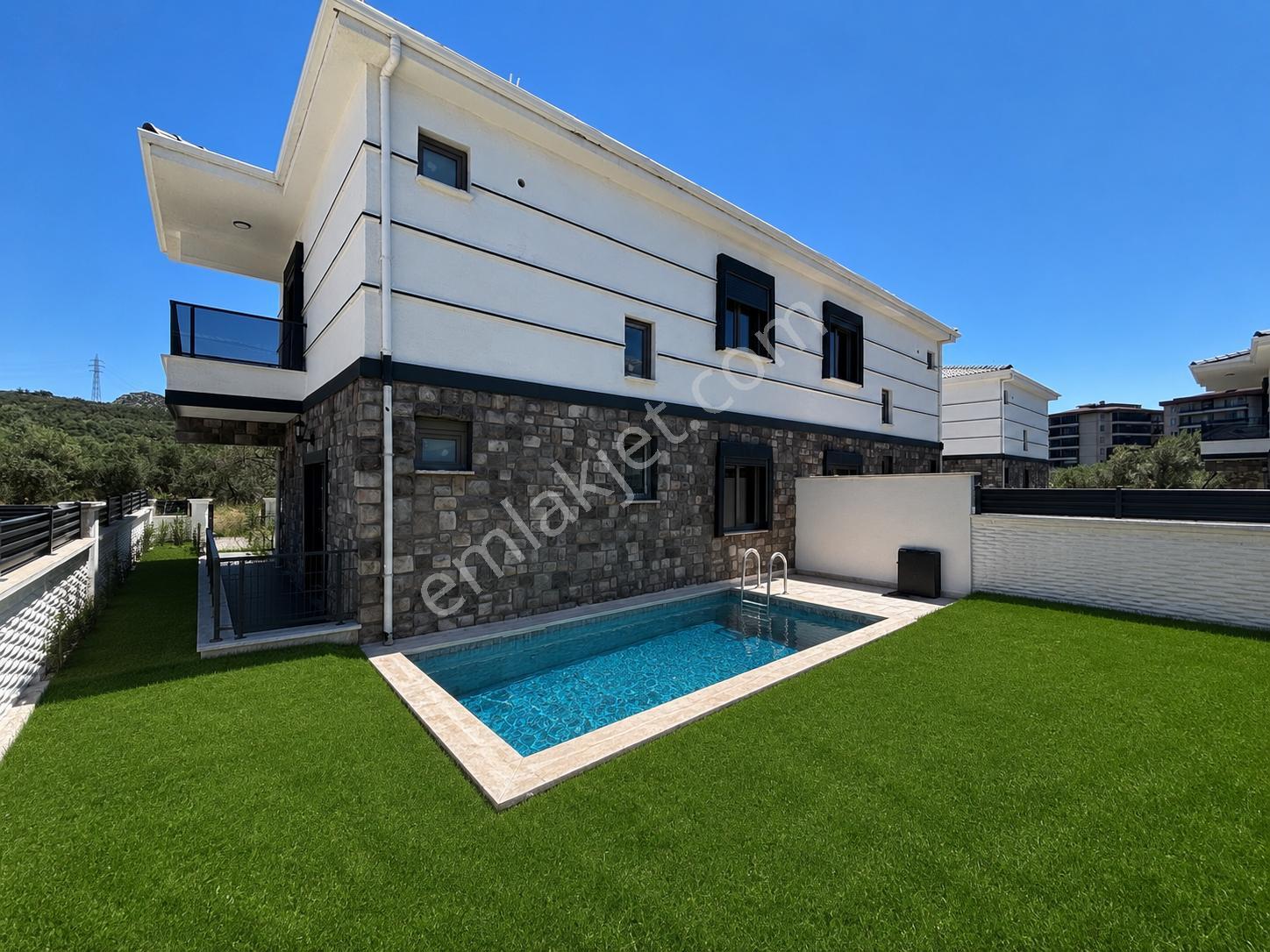 ▀▄mera Emlaktan Kadıköy Mh. Müstakil Havuzlu 3+1 Lüks İkiz Villa - Görsel 2