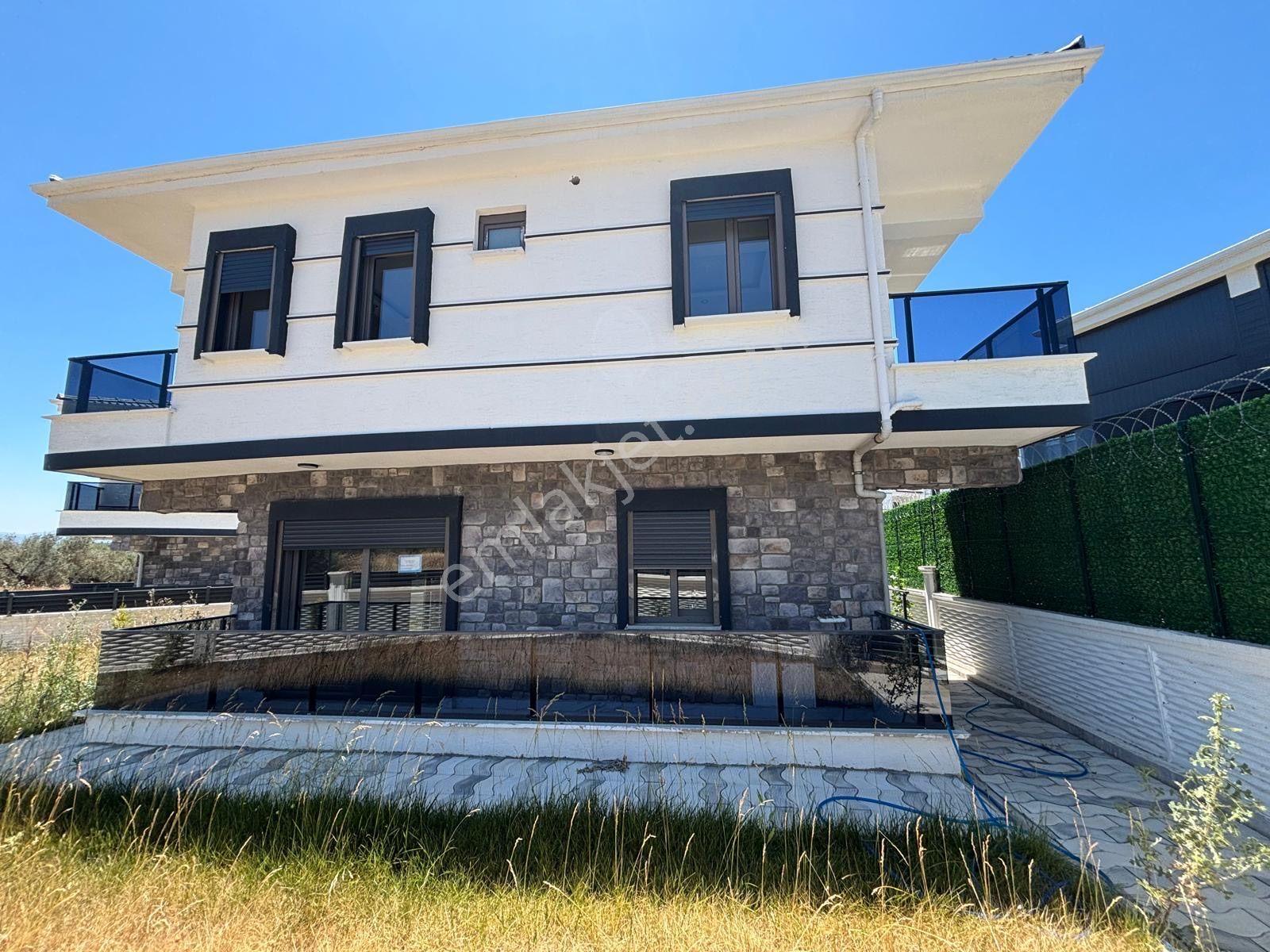 ▀▄mera Emlaktan Kadıköy Mh. Müstakil Havuzlu 3+1 Lüks İkiz Villa - Görsel 6