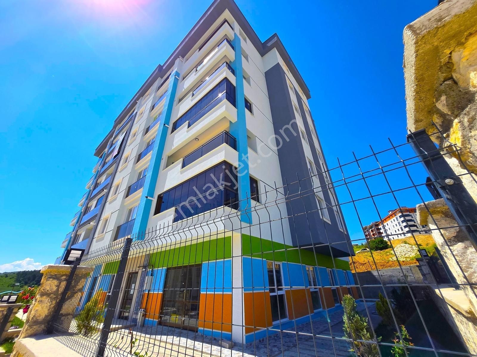 Garanti Emlak'tan - Turkuaz Sitesi'nde - Oturuma Hazır 2+1 Daire - Görsel 18
