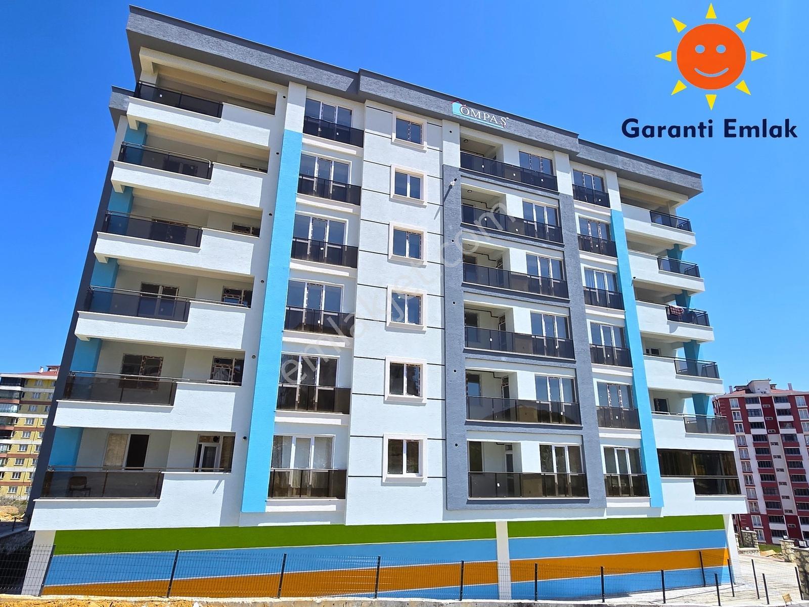 Garanti Emlak'tan - Turkuaz Sitesi'nde - Oturuma Hazır 2+1 Daire - Görsel 16