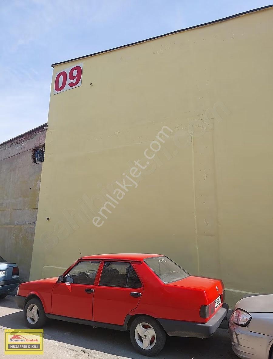 Otosansit San.sitesi 9-blokta Kiralık 3-bişik 522m2 Köşe Dükkan - Görsel 17