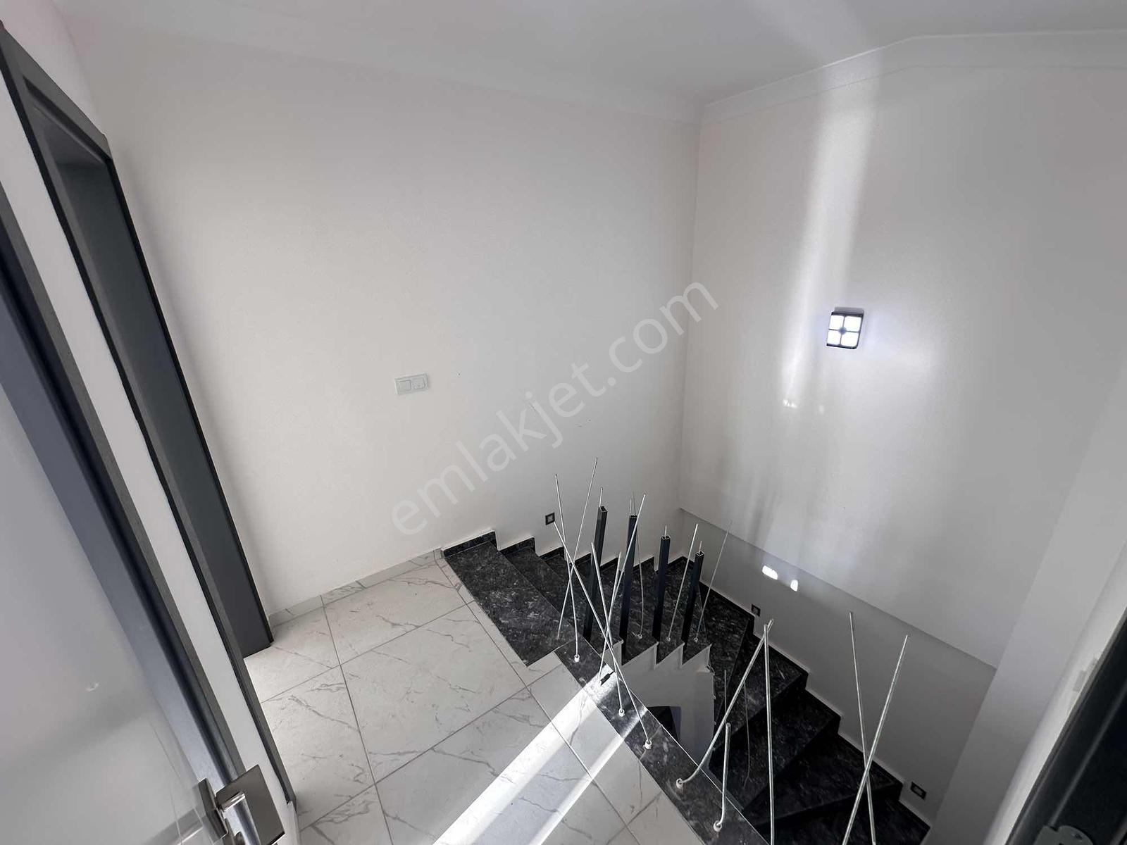 Havuzlu Gün Batımı Manzaralı 3 + 1 Sıfır Dubleks Daire - Görsel 21