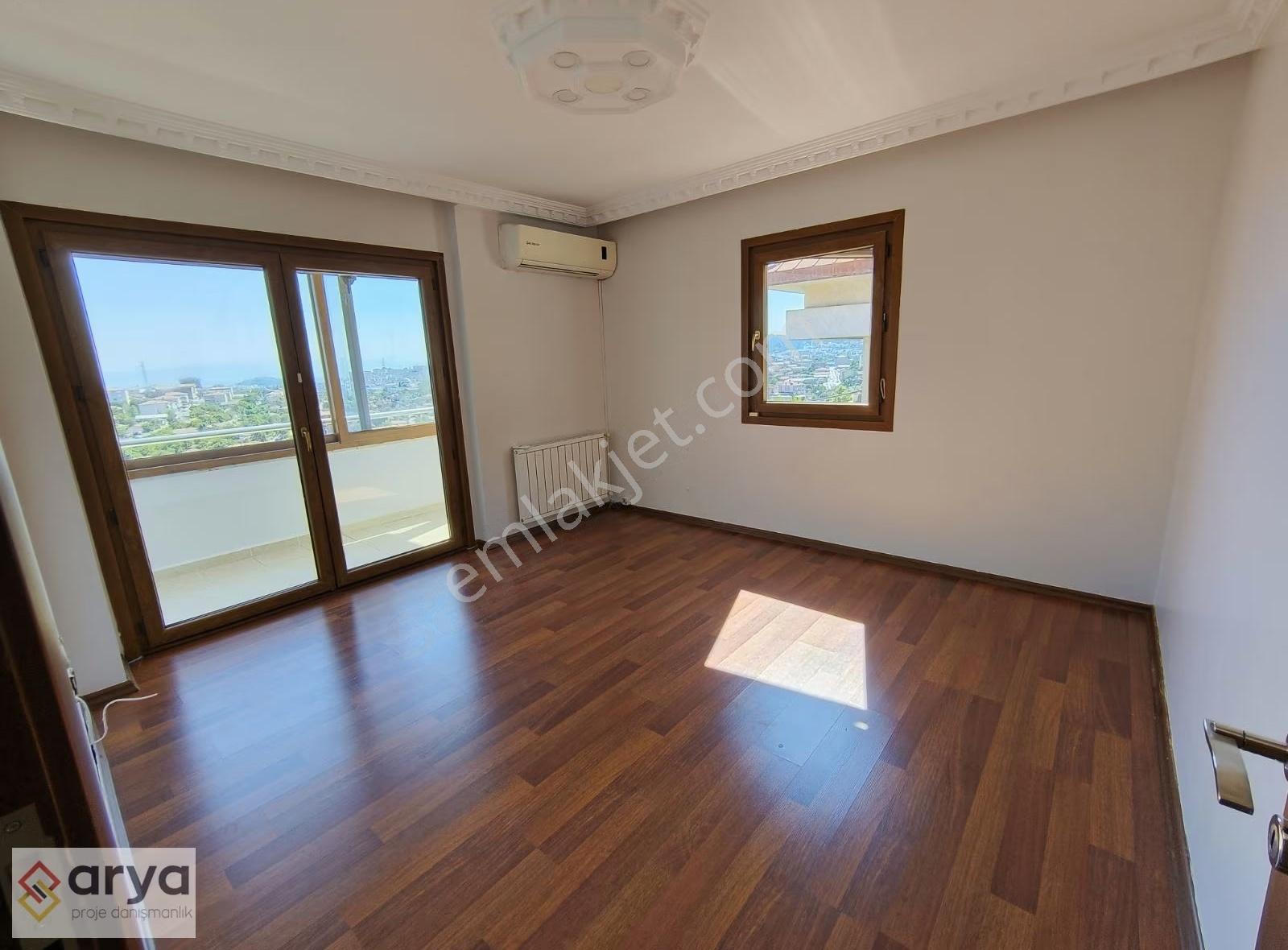 Pendik Kurtköy Çamlık Mahallesin'de Manzaralı Lüks Villa - Görsel 26