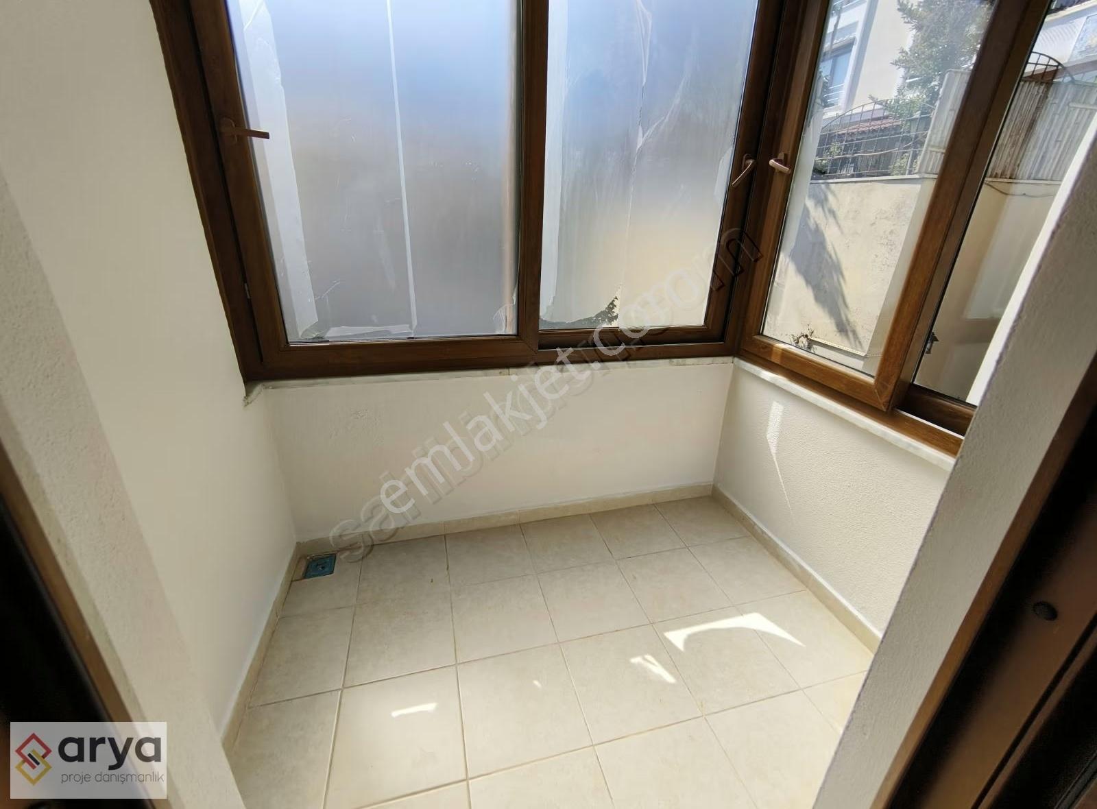 Pendik Kurtköy Çamlık Mahallesin'de Manzaralı Lüks Villa - Görsel 12