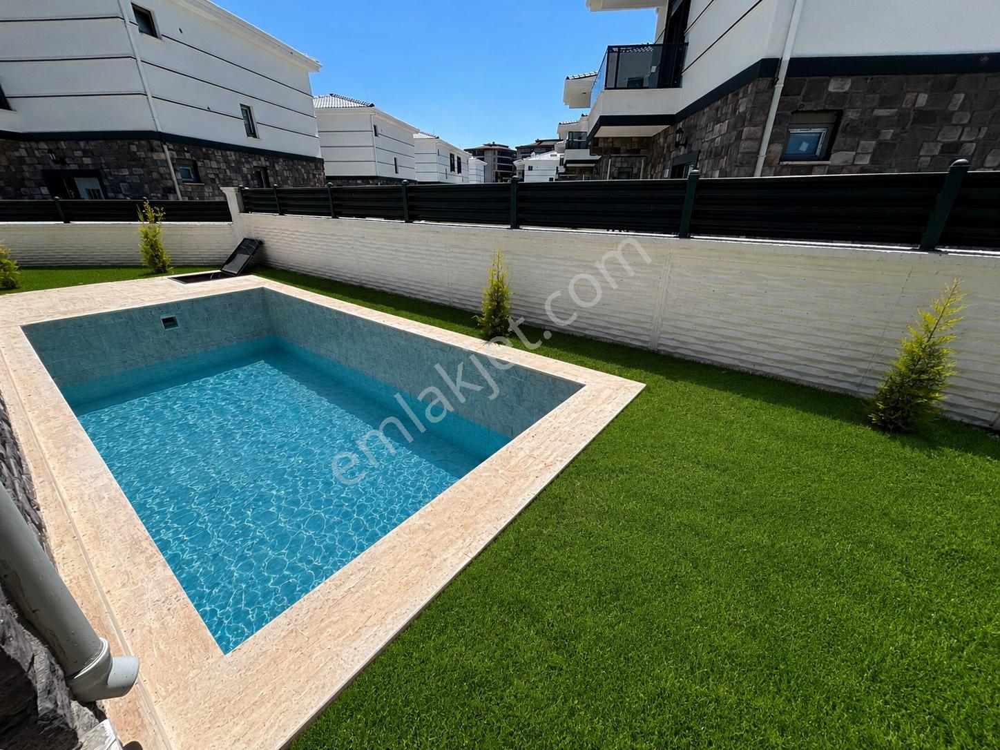 ▀▄mera Emlaktan Kadıköy Mah. Tam Müstakil Havuzlu Lüks 3+1 Villa