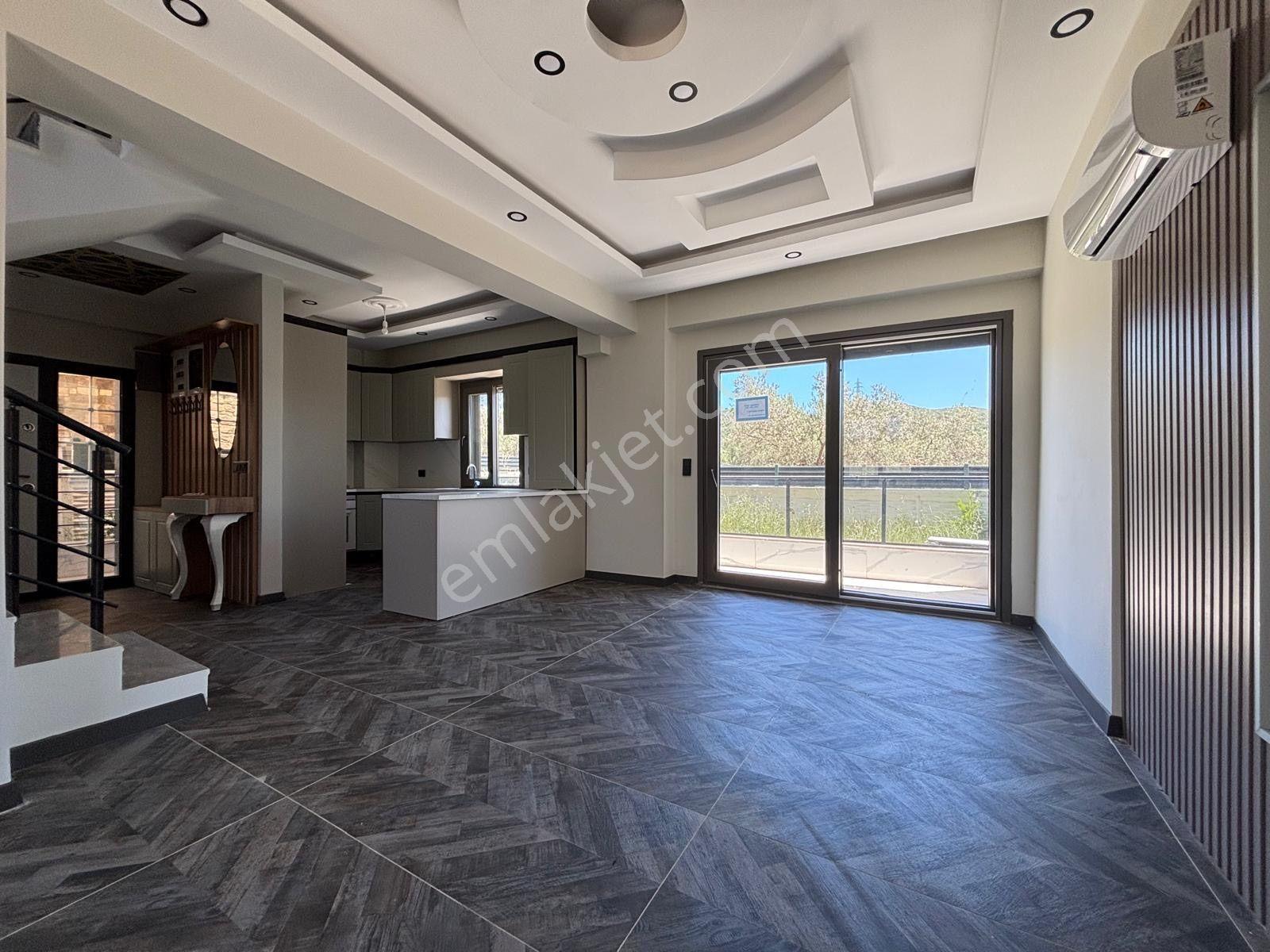 ▀▄mera Emlaktan Kadıköy Mah. Tam Müstakil Havuzlu Lüks 3+1 Villa - Görsel 33