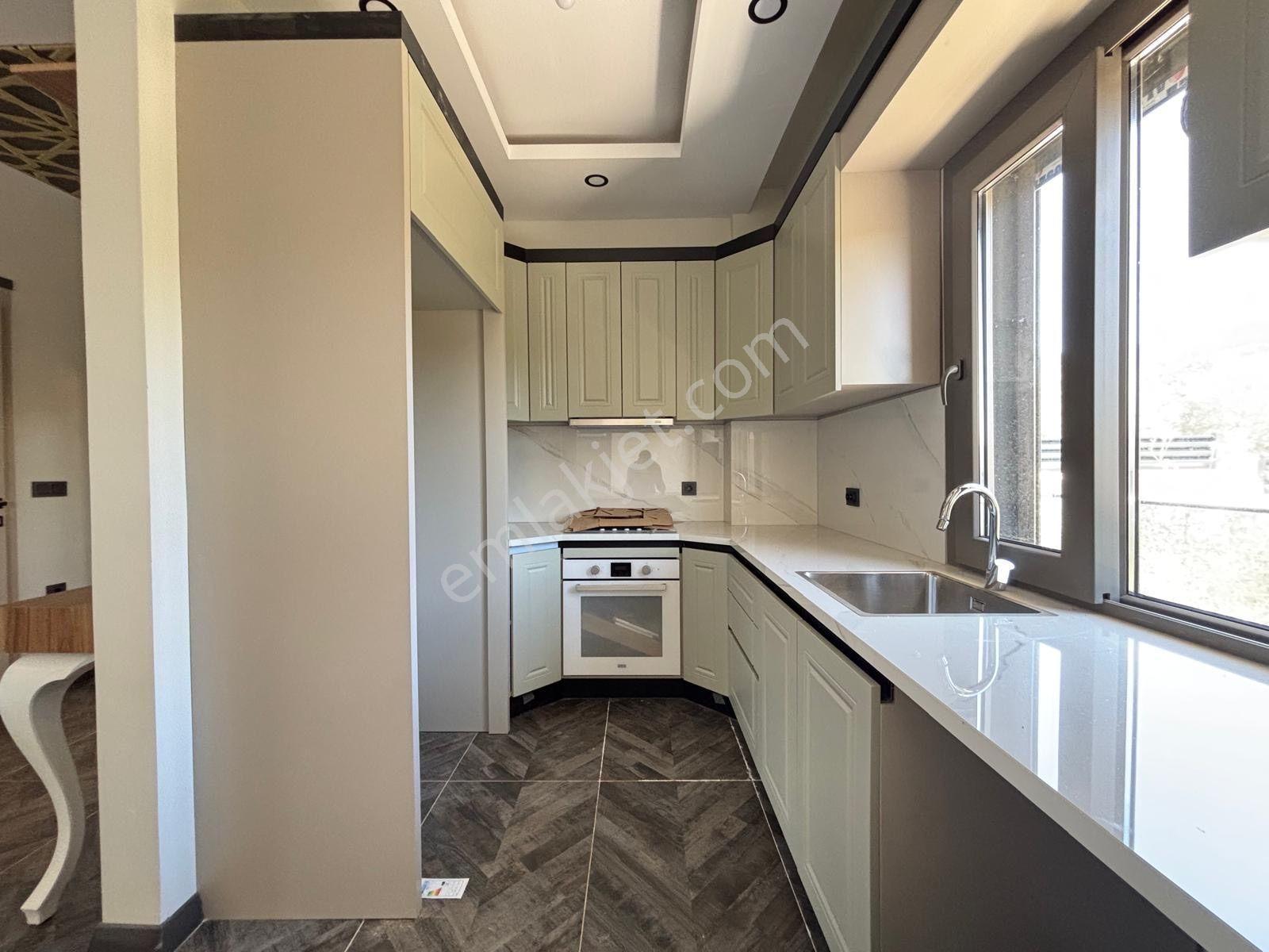 ▀▄mera Emlaktan Kadıköy Mah. Tam Müstakil Havuzlu Lüks 3+1 Villa - Görsel 35