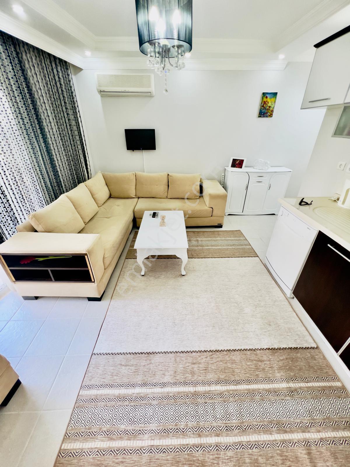 Güllük Merkezde Havuzlu Sitede Eşyalı Kiralık 1+1 Daire - Görsel 4
