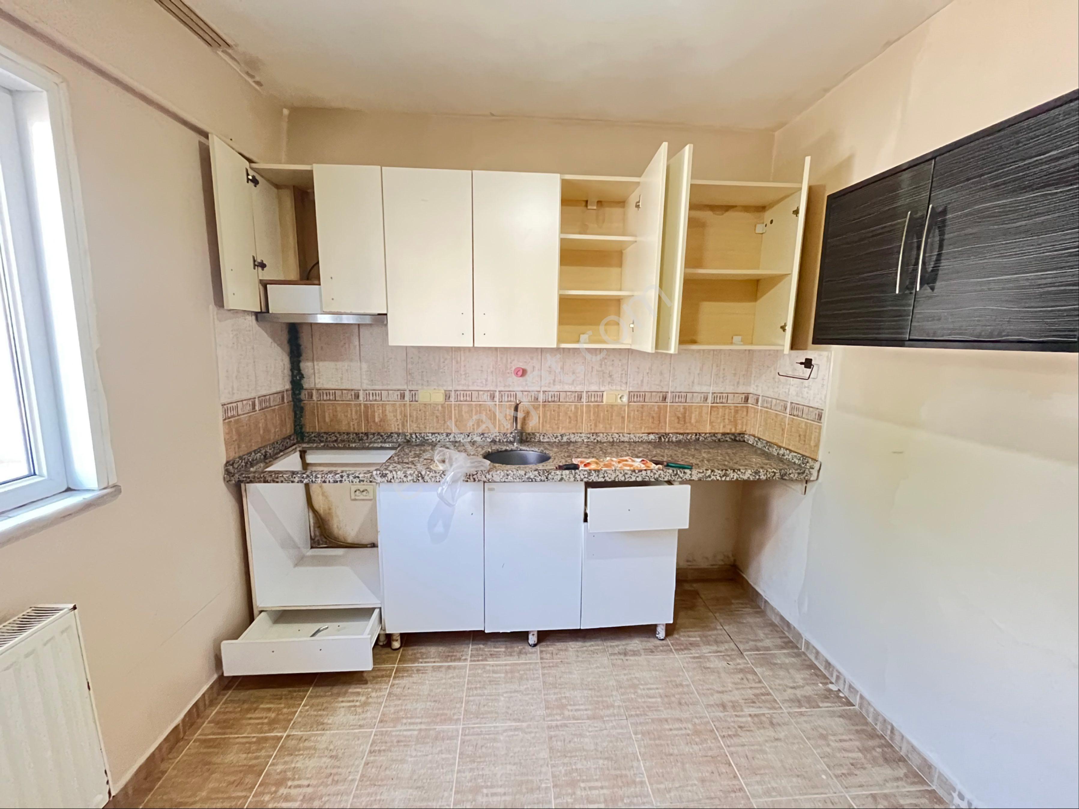 Metroya Yürüme Mesafesinde Müstakil Binada Bahçe Katı Balkonlu Kiralık Daire - Görsel 27