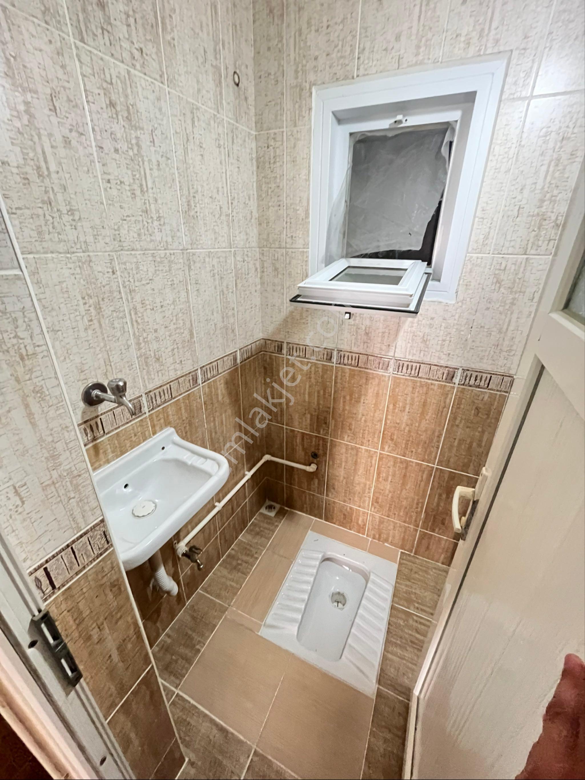 Metroya Yürüme Mesafesinde Müstakil Binada Bahçe Katı Balkonlu Kiralık Daire - Görsel 31