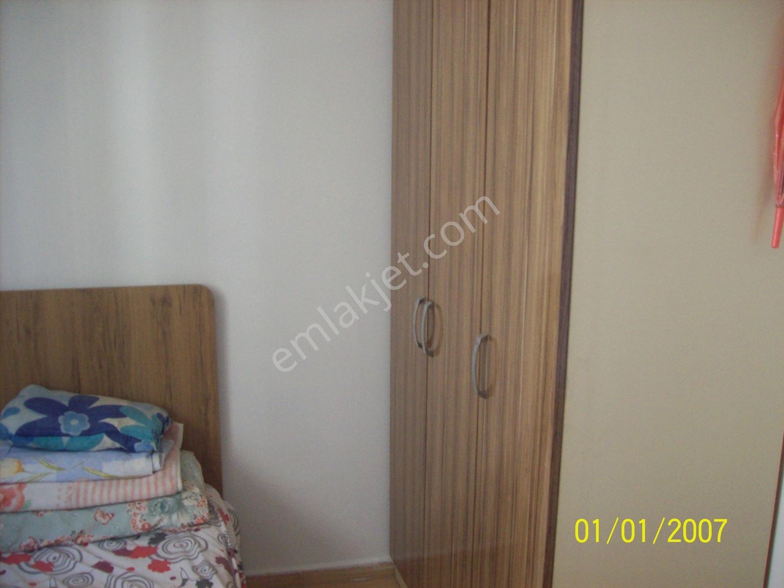 Seyrek De Eşyalı 2+1 Klimalı Ara Kat Daire 17.000.tl - Görsel 5