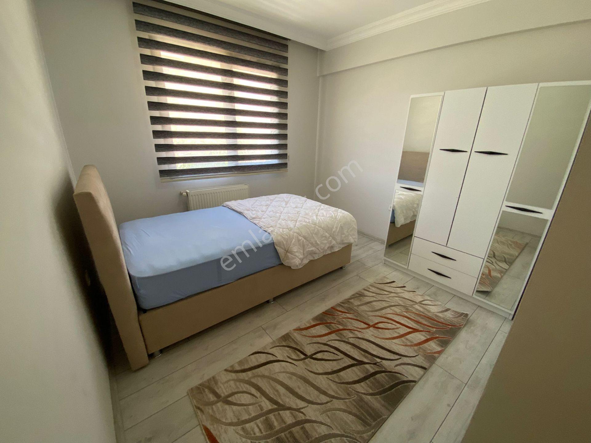 Buca Yaylacık Mah.de Heykel Meydan Yakını 2+1 85m2 Dgazlı Arakat Asansörlü Eşyalı Kiralık Daire - Görsel 13
