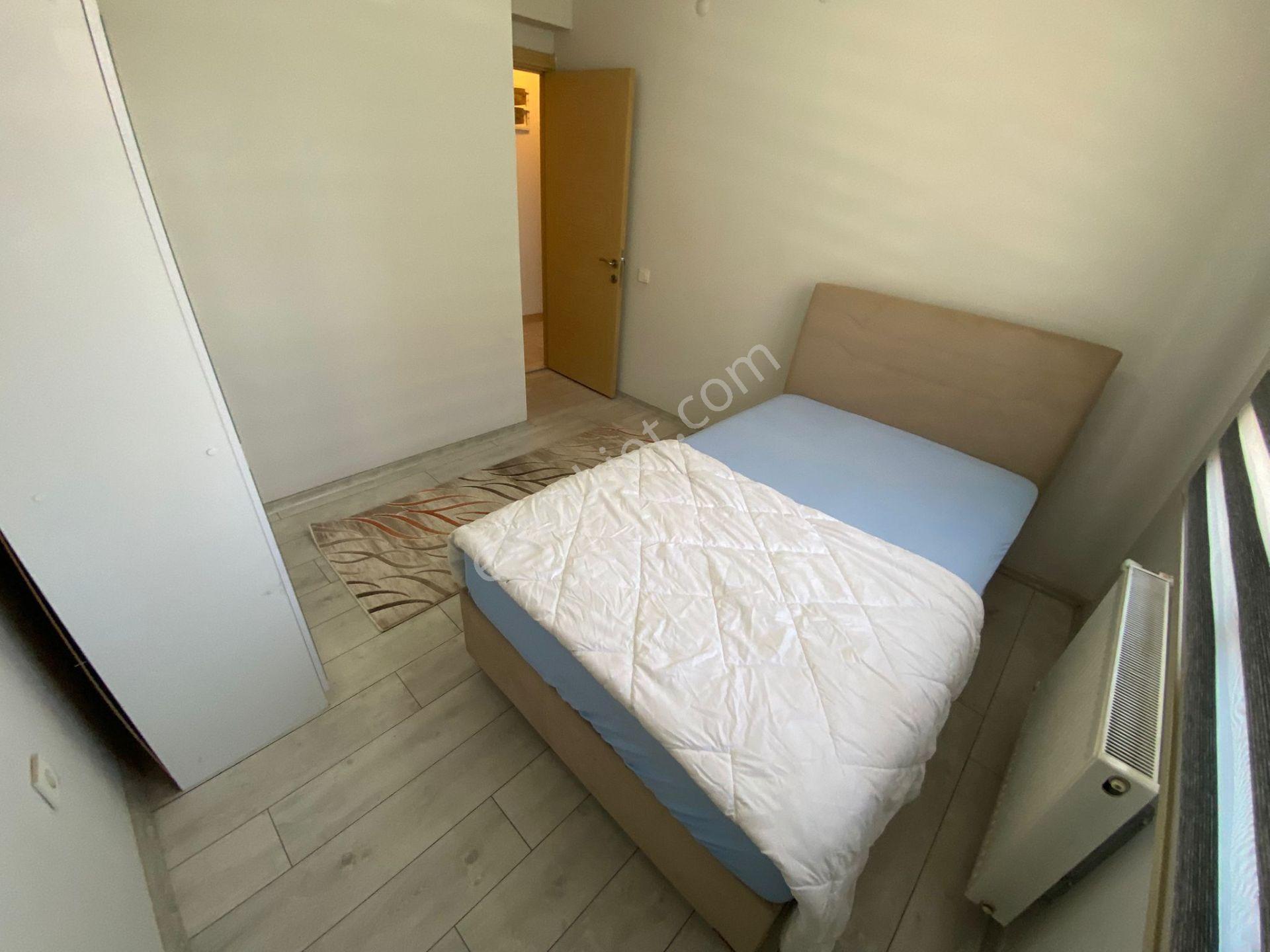 Buca Yaylacık Mah.de Heykel Meydan Yakını 2+1 85m2 Dgazlı Arakat Asansörlü Eşyalı Kiralık Daire - Görsel 9