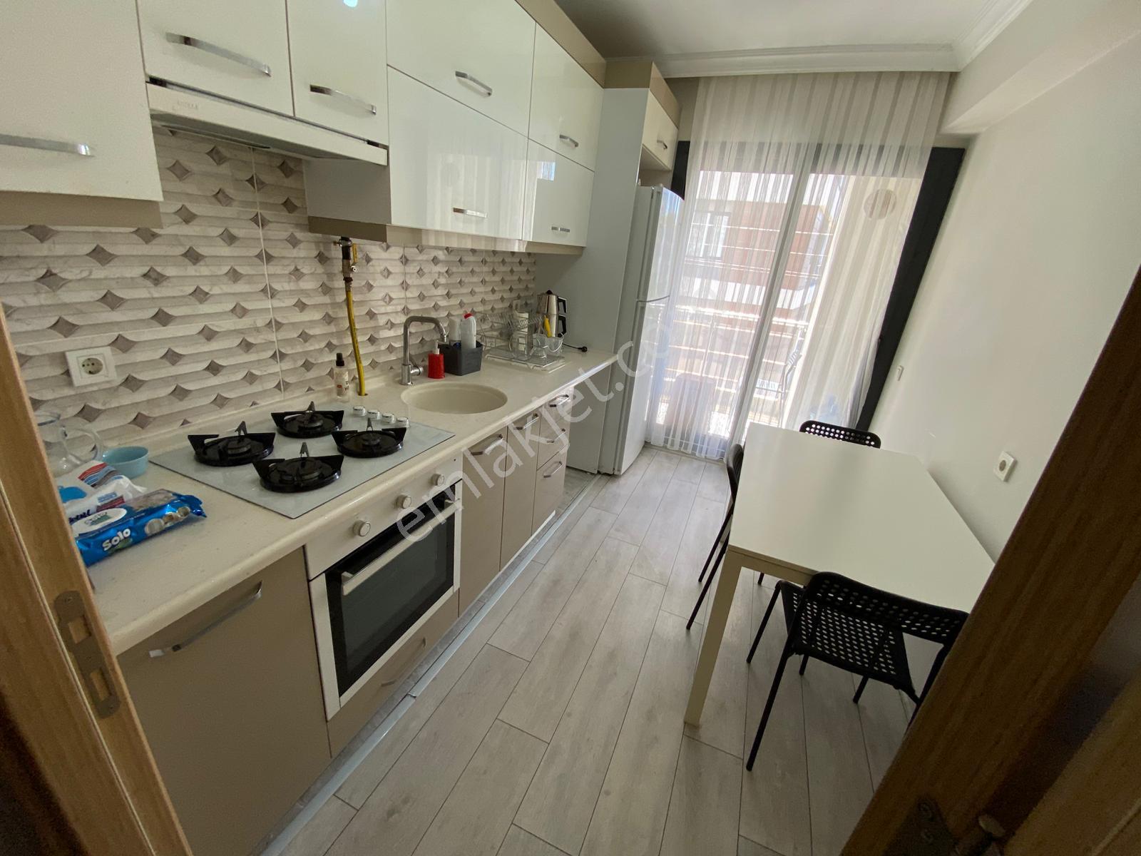 Buca Yaylacık Mah.de Heykel Meydan Yakını 2+1 85m2 Dgazlı Arakat Asansörlü Eşyalı Kiralık Daire - Görsel 18