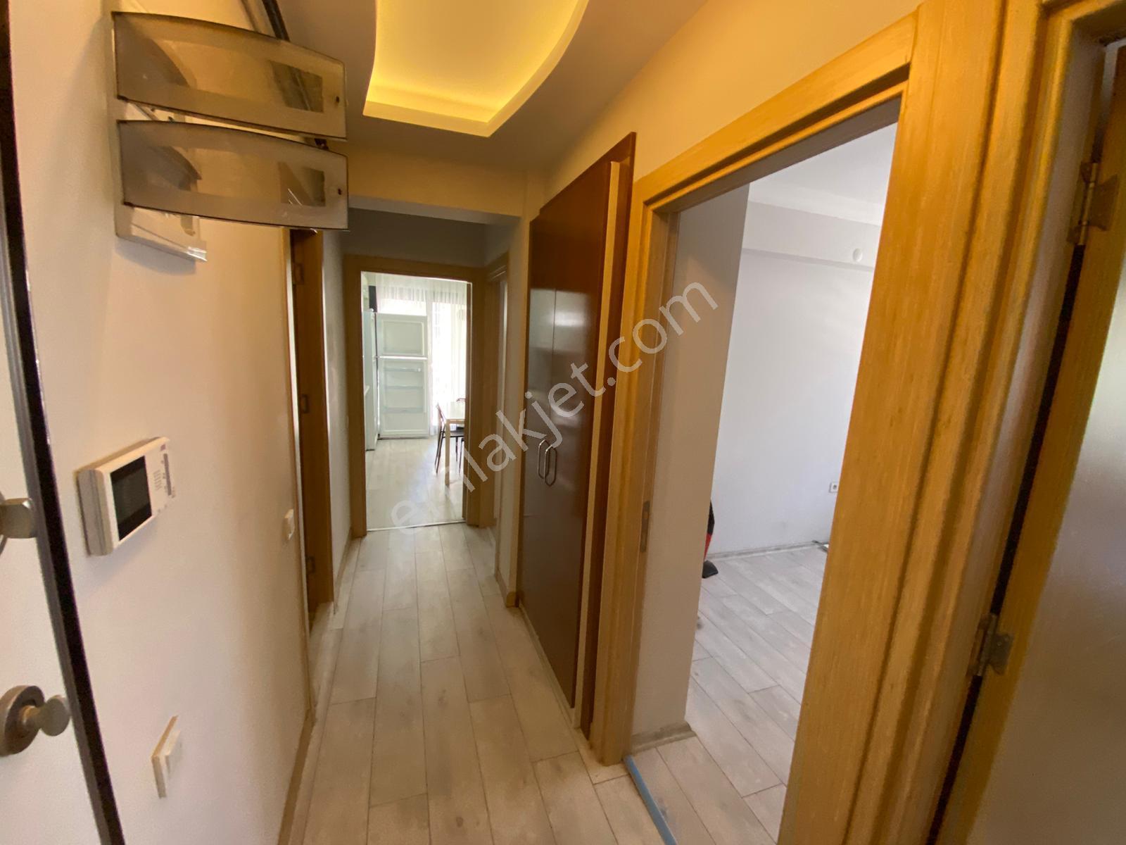 Buca Yaylacık Mah.de Heykel Meydan Yakını 2+1 85m2 Dgazlı Arakat Asansörlü Eşyalı Kiralık Daire - Görsel 25