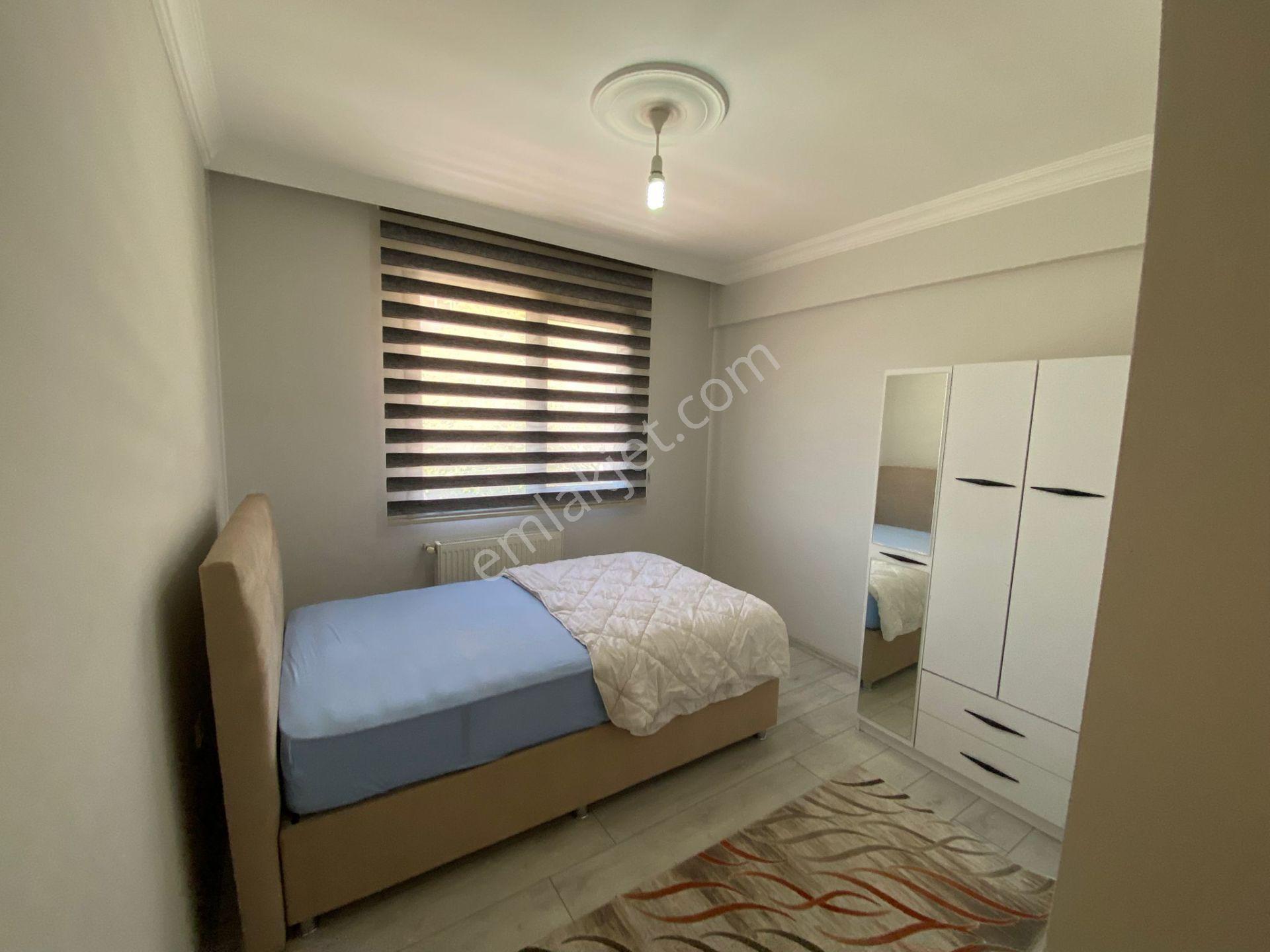 Buca Yaylacık Mah.de Heykel Meydan Yakını 2+1 85m2 Dgazlı Arakat Asansörlü Eşyalı Kiralık Daire - Görsel 10