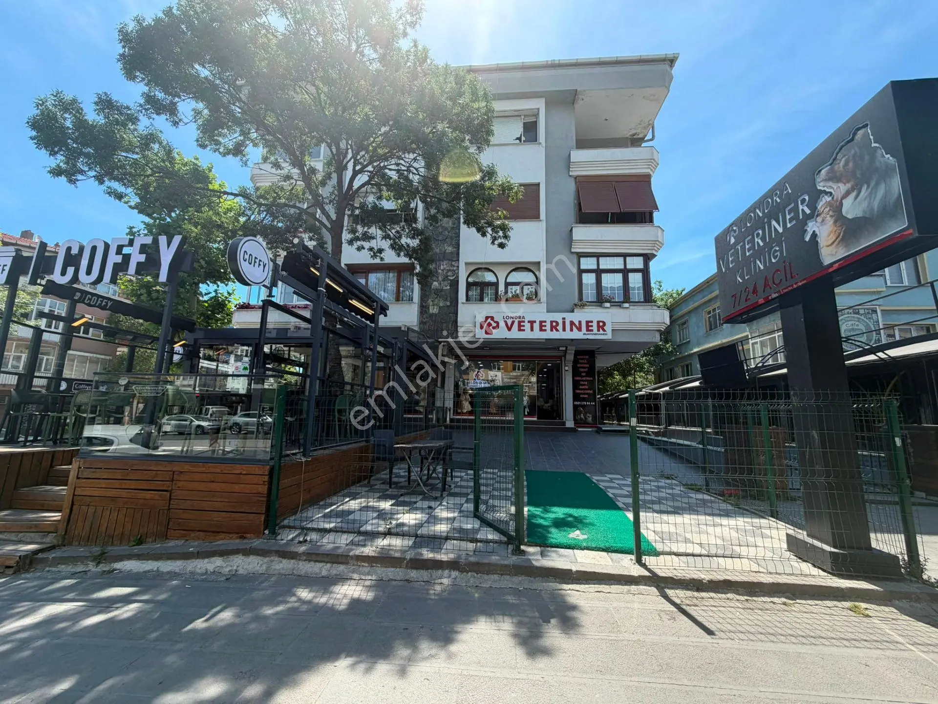 İstanbul House'dan Bahçelievler Merkez'de 4+1 Geniş Daire